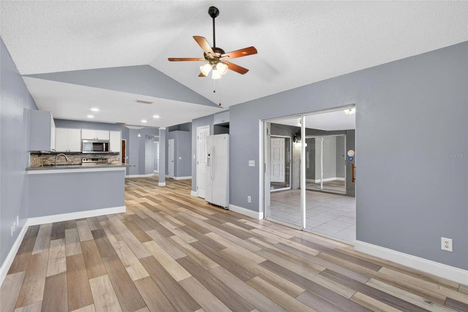 305 SAND RIDGE DR, VALRICO, FL, 33594