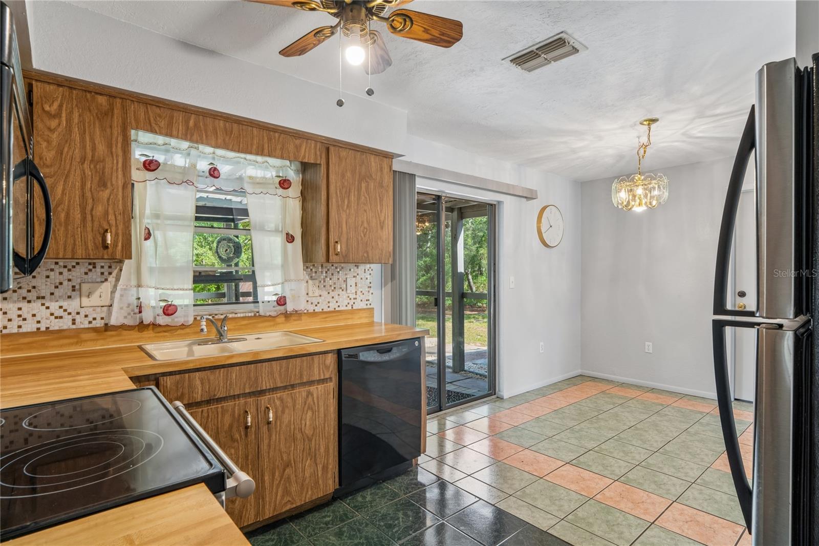 14345 MISSOURI SKYLARK RD, WEEKI WACHEE, FL, 34614