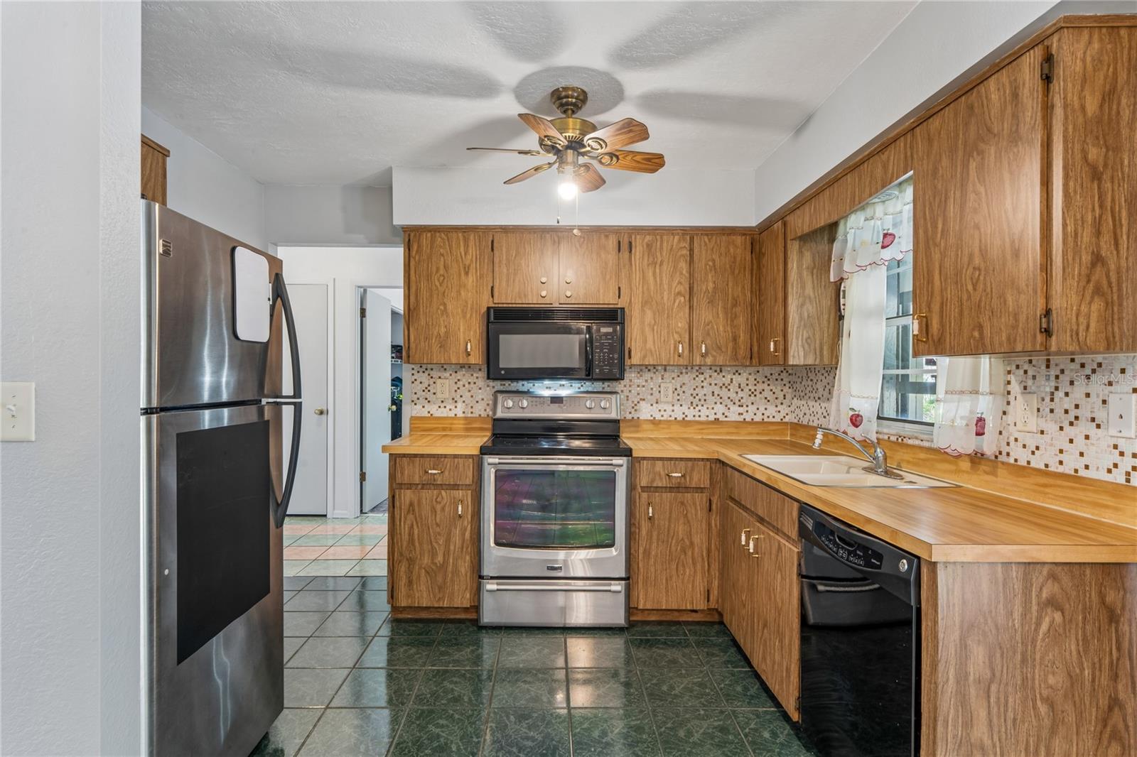 14345 MISSOURI SKYLARK RD, WEEKI WACHEE, FL, 34614