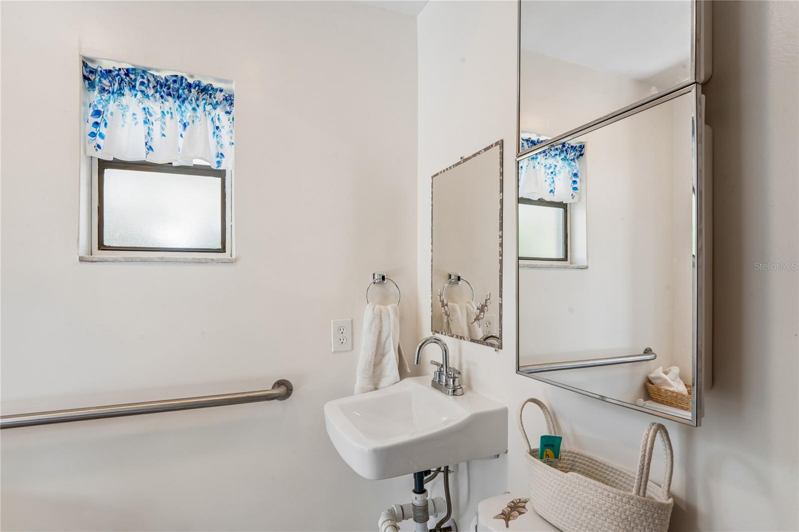 14345 MISSOURI SKYLARK RD, WEEKI WACHEE, FL, 34614