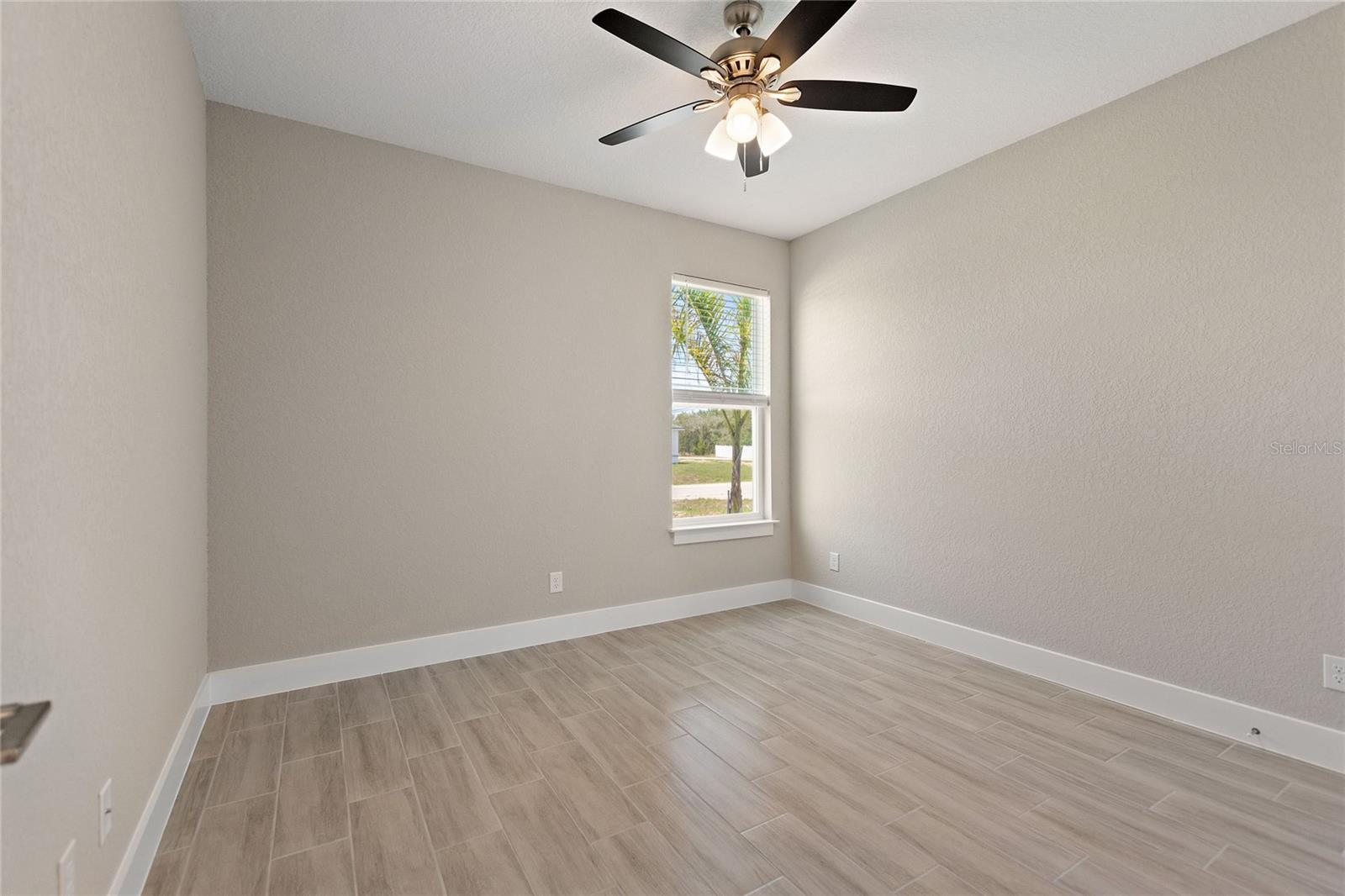 302 ELDERBERRY CT, KISSIMMEE, FL, 34759