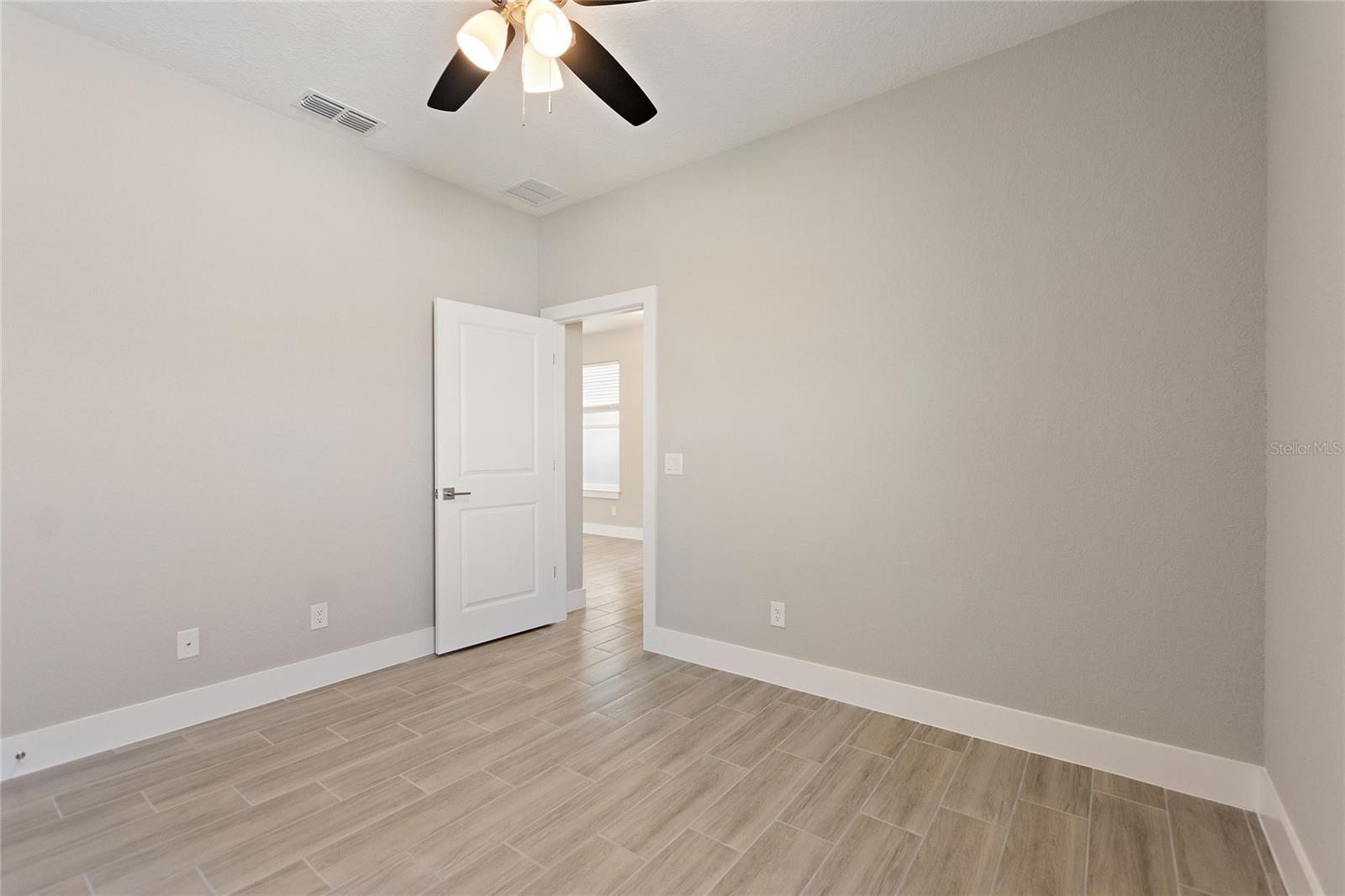 302 ELDERBERRY CT, KISSIMMEE, FL, 34759