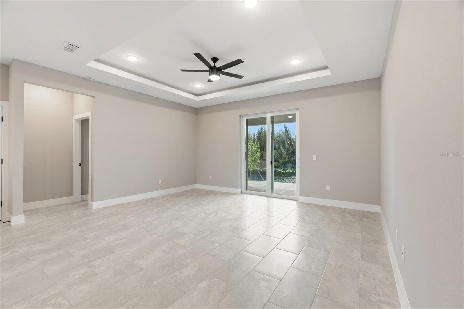 2027 NW 17TH ST, CAPE CORAL, FL, 33993