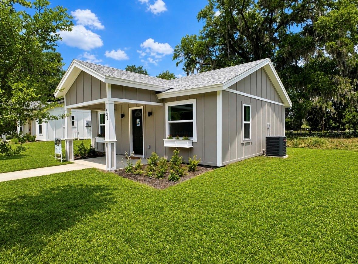 351 N MAIN AVE, GROVELAND, FL, 34736