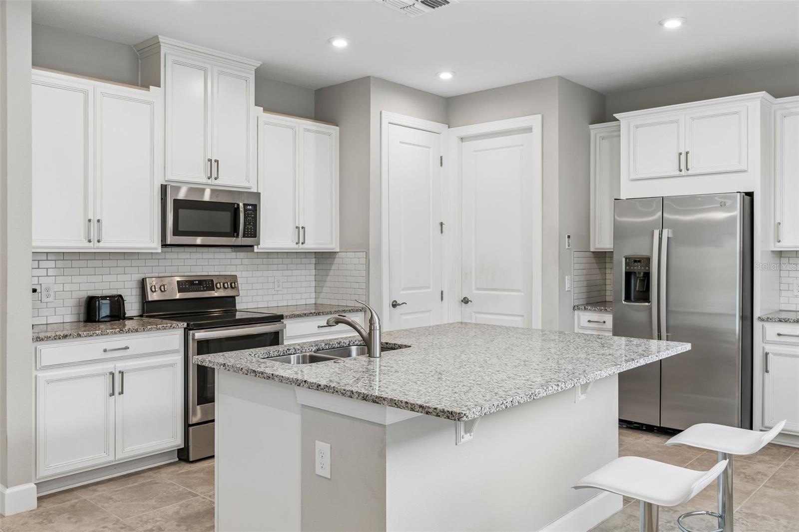 2159 PALM TREE DR, KISSIMMEE, FL, 34759