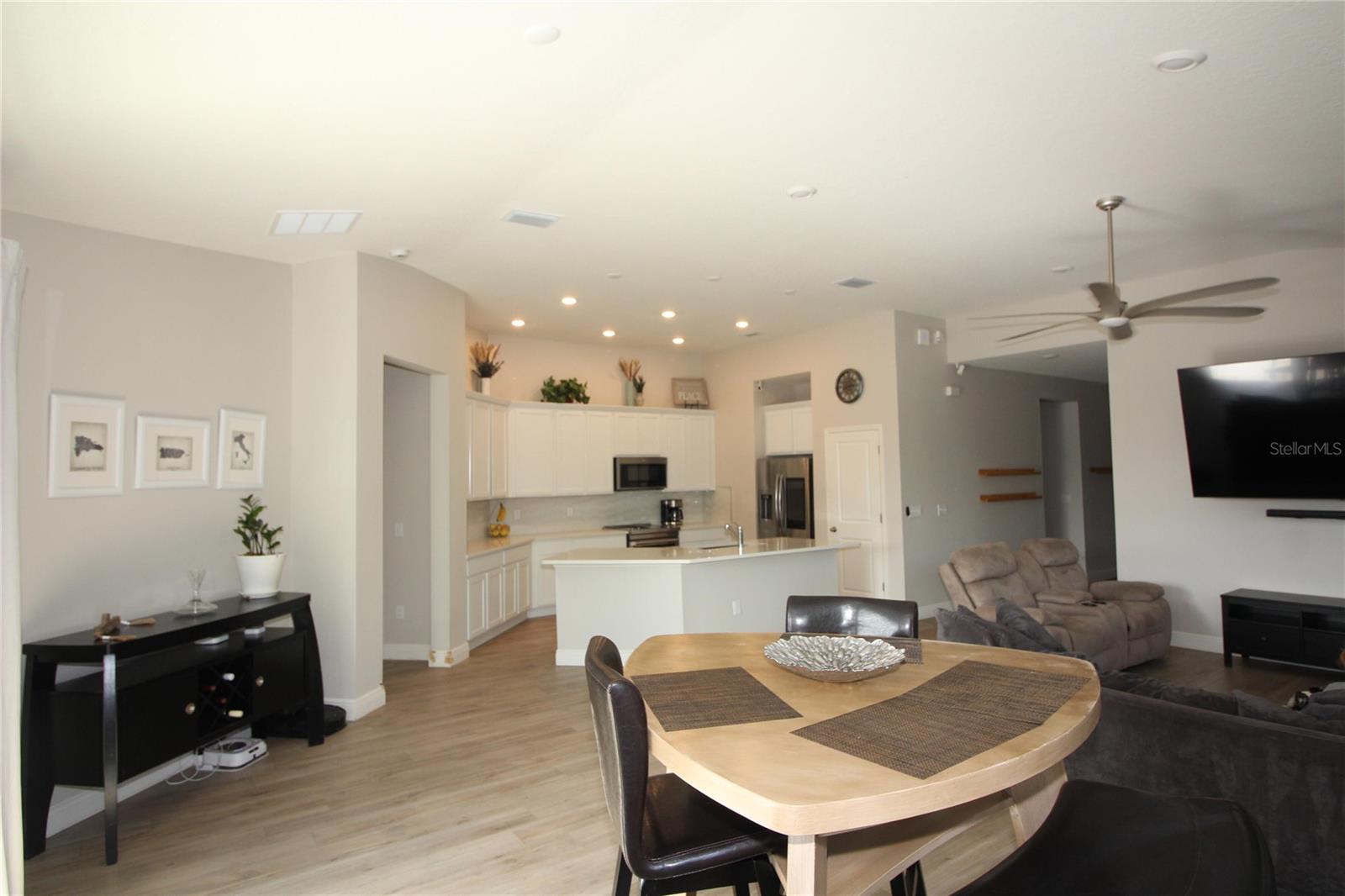 9449 SANDERS PARK PL, SEFFNER, FL, 33584