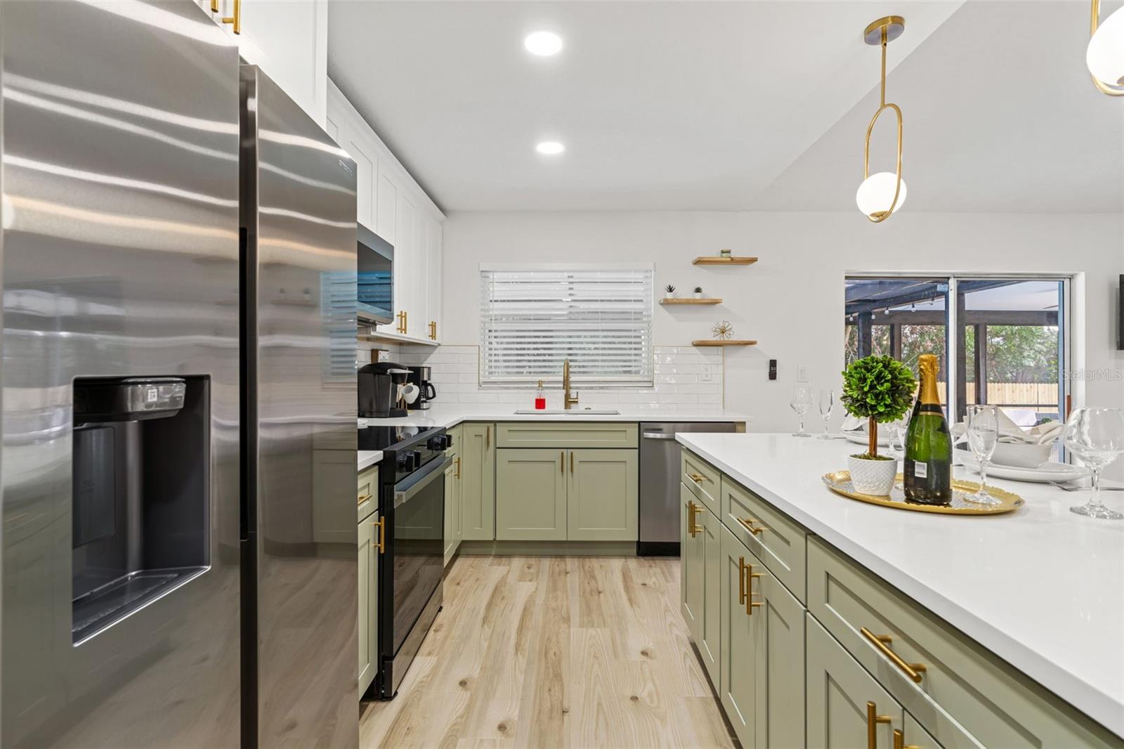 3298 ORCHARD DR, PALM HARBOR, FL, 34684