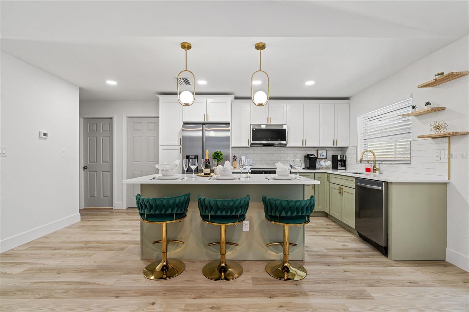 3298 ORCHARD DR, PALM HARBOR, FL, 34684