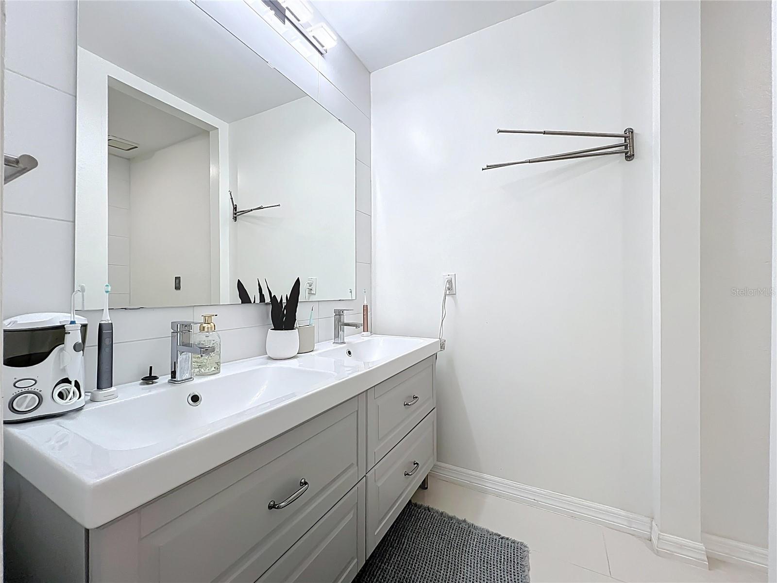 940 DOUGLAS AVE #197, ALTAMONTE SPRINGS, FL, 32714
