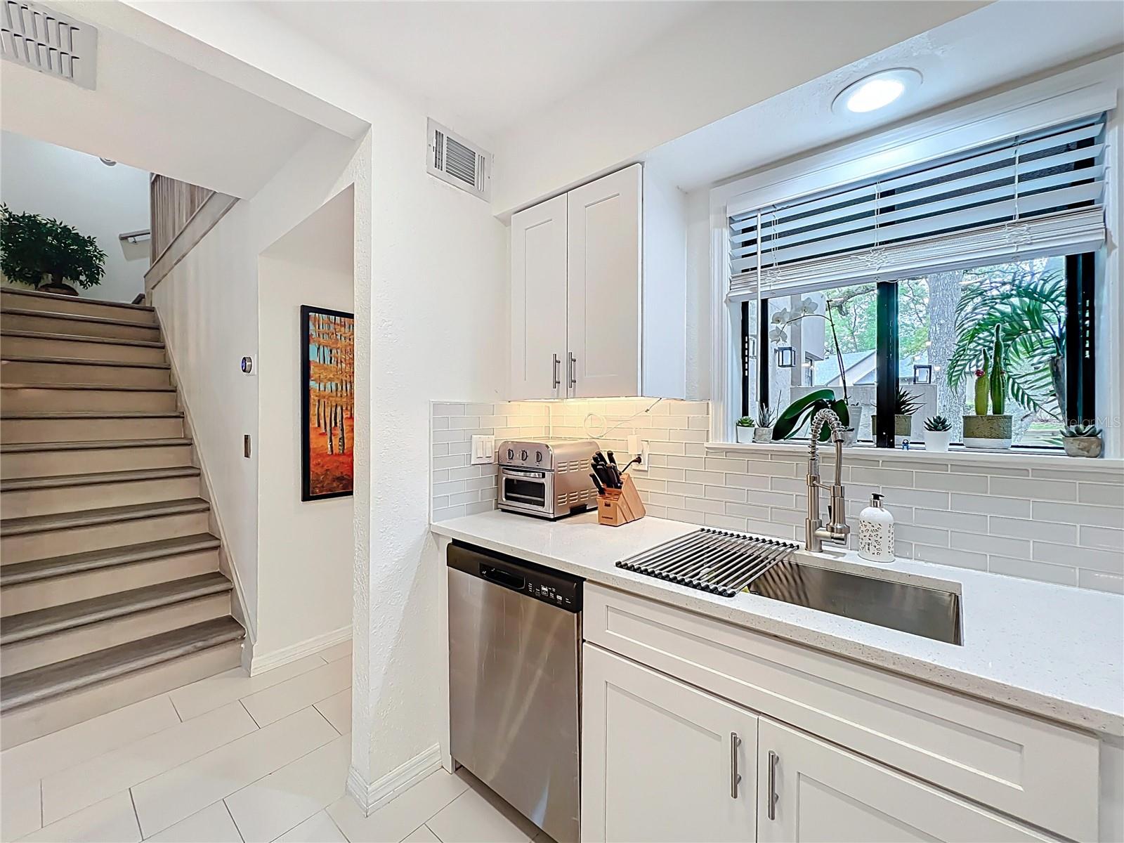 940 DOUGLAS AVE #197, ALTAMONTE SPRINGS, FL, 32714