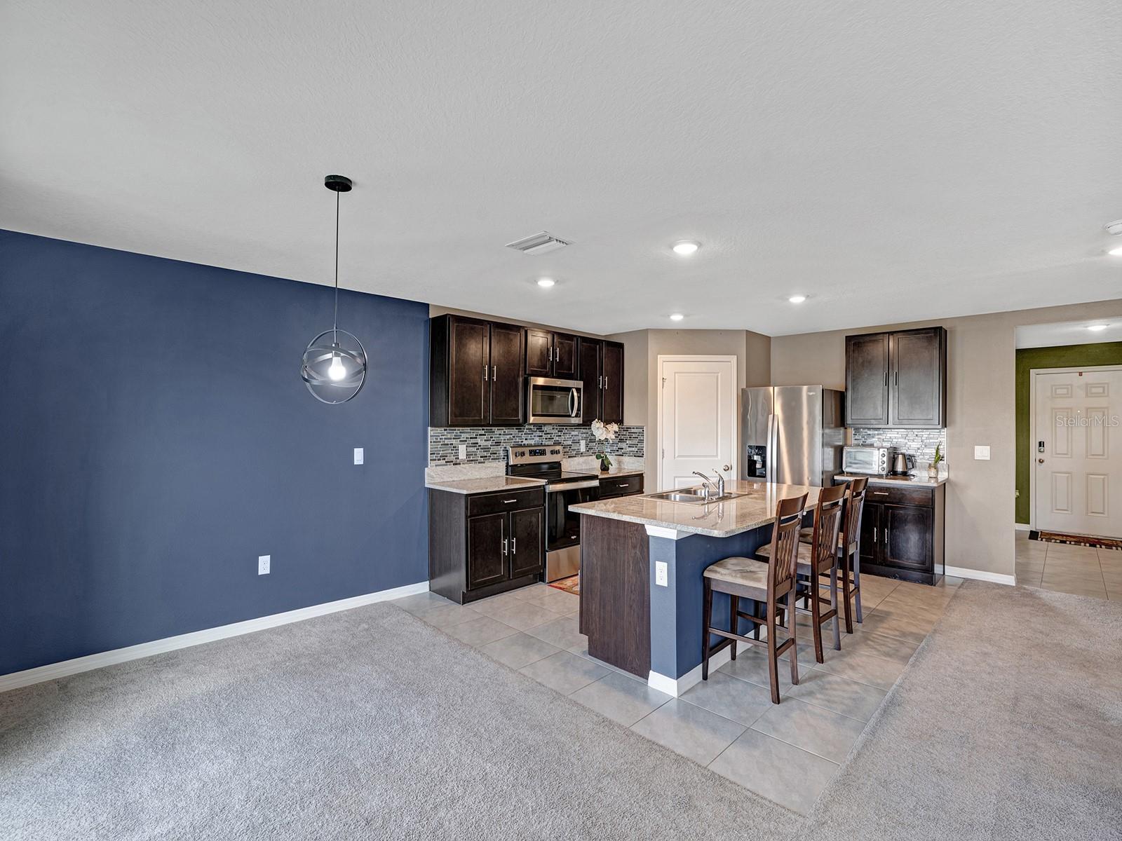 7850 SAIL CLOVER LN, ZEPHYRHILLS, FL, 33540