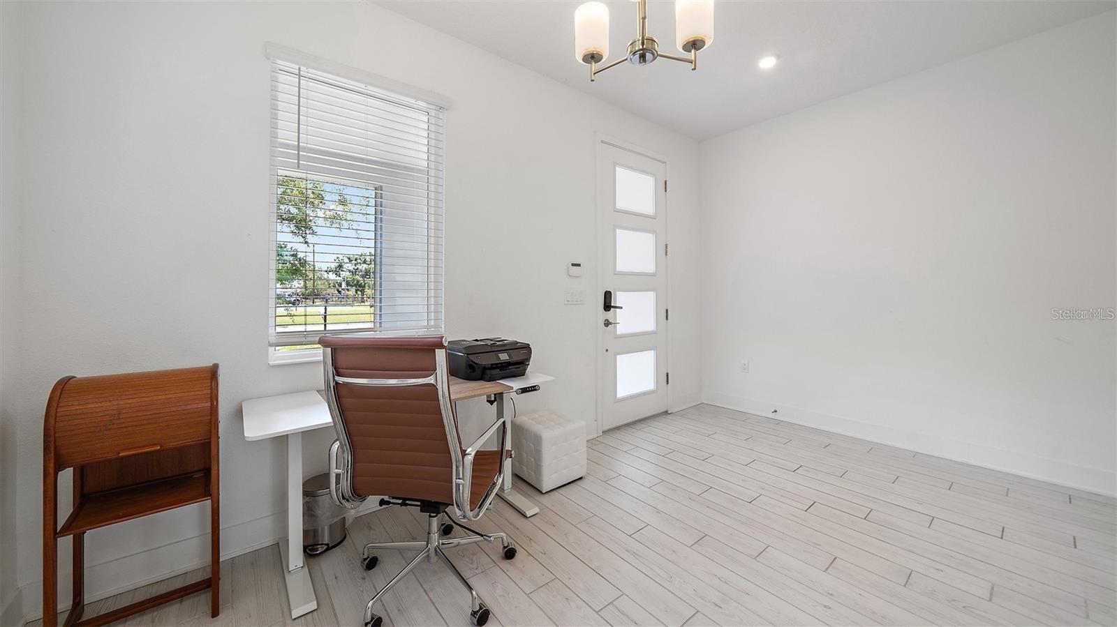 2587 TEMPLE ST, SARASOTA, FL, 34239
