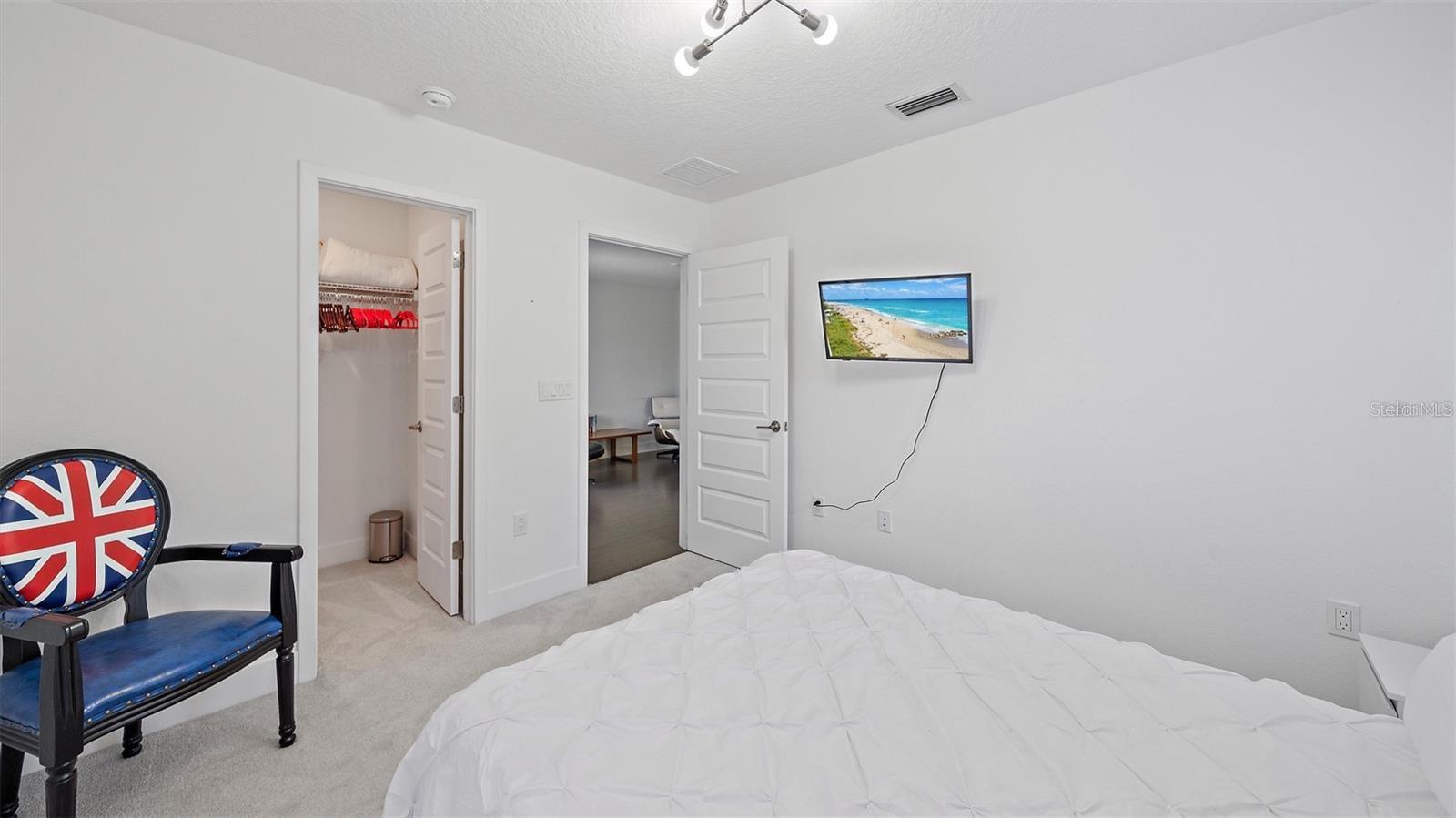 2587 TEMPLE ST, SARASOTA, FL, 34239