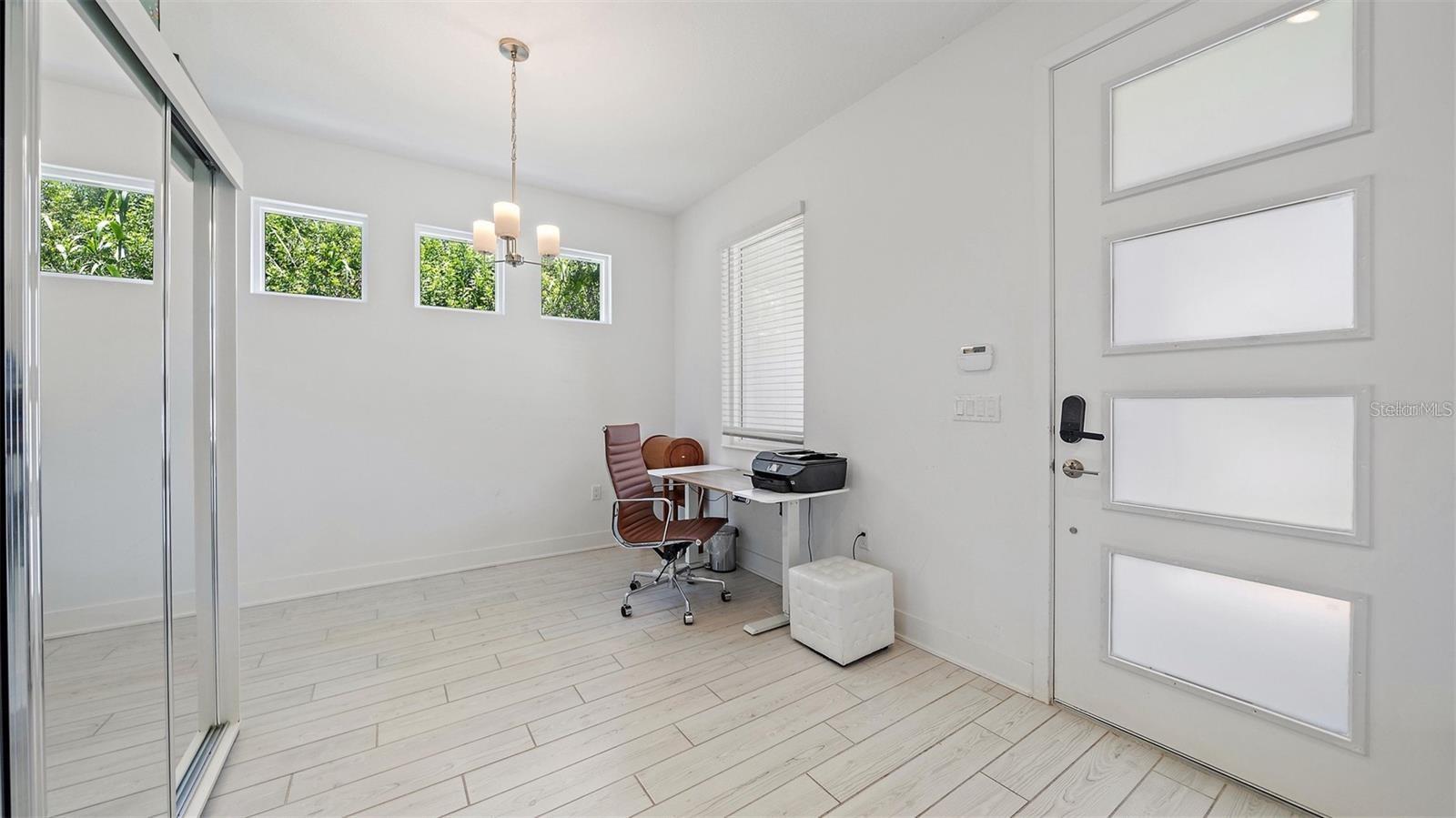 2587 TEMPLE ST, SARASOTA, FL, 34239
