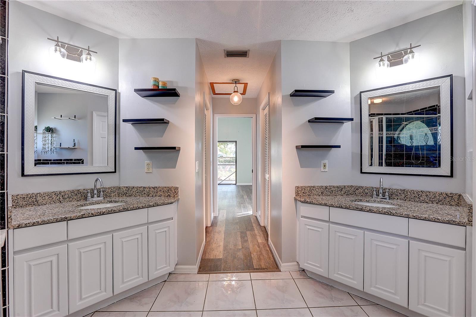 1418 BUCKNER RD, VALRICO, FL, 33596