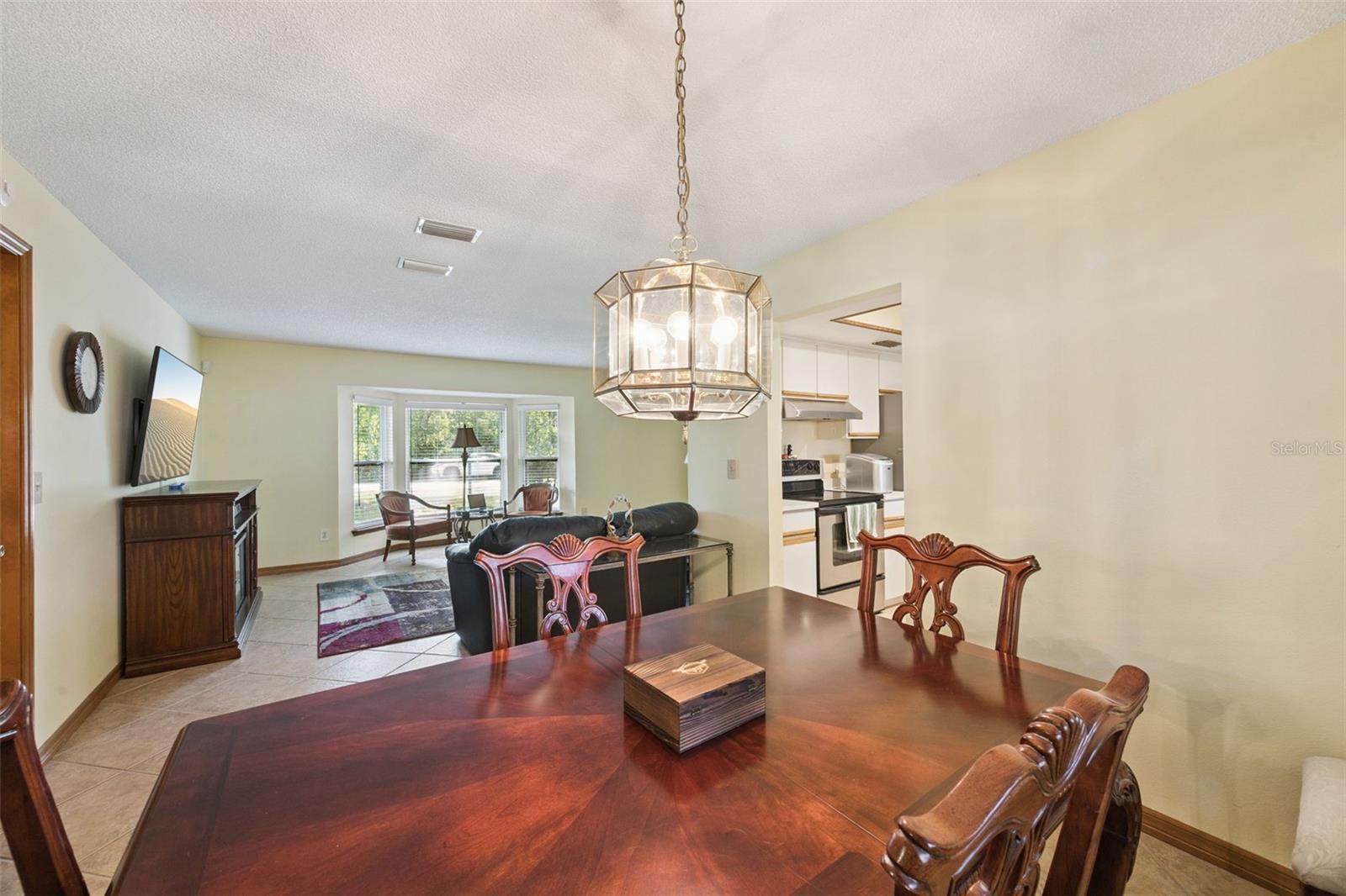 706 E LACY CIR, DELTONA, FL, 32725