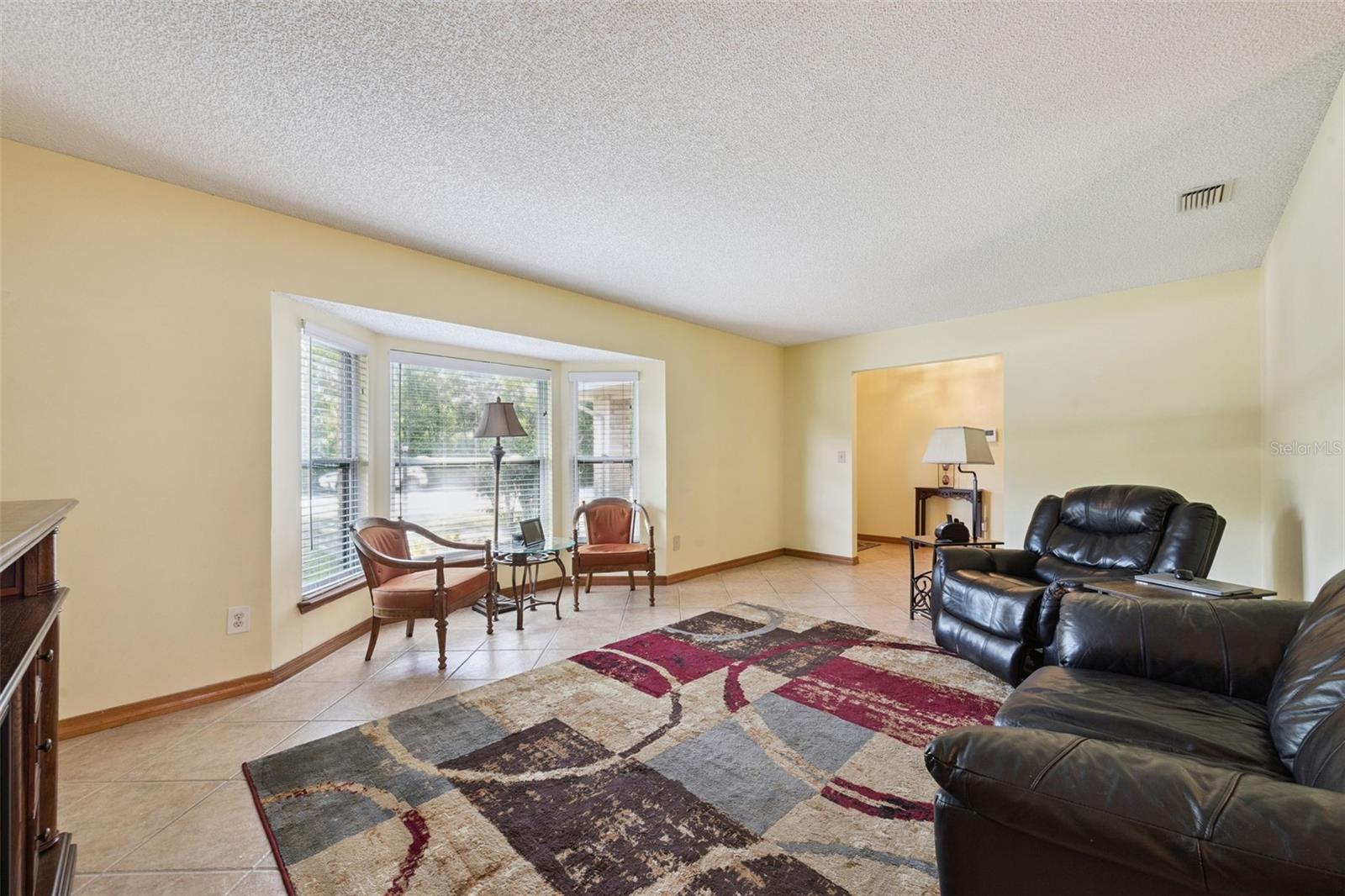 706 E LACY CIR, DELTONA, FL, 32725