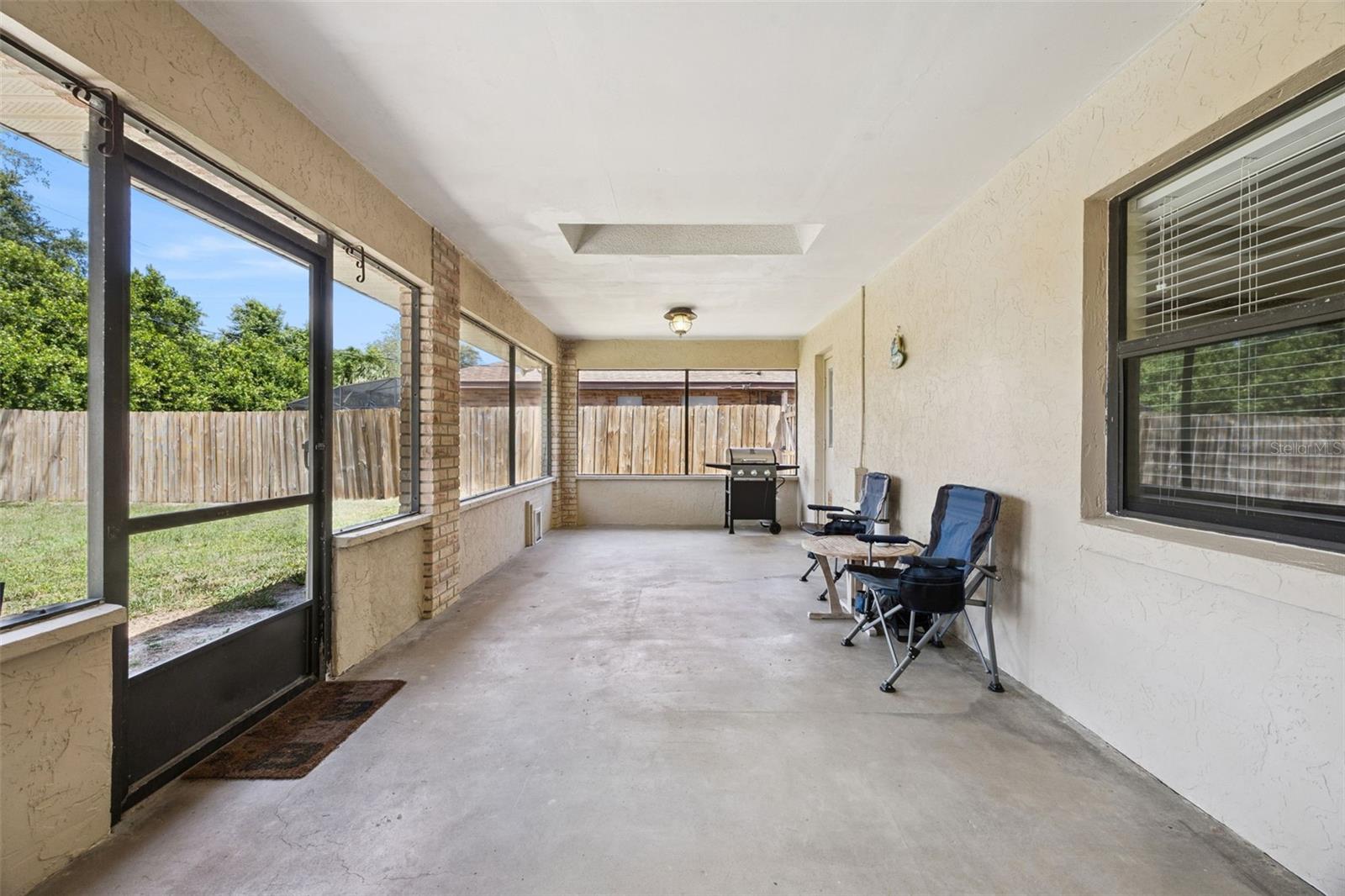706 E LACY CIR, DELTONA, FL, 32725
