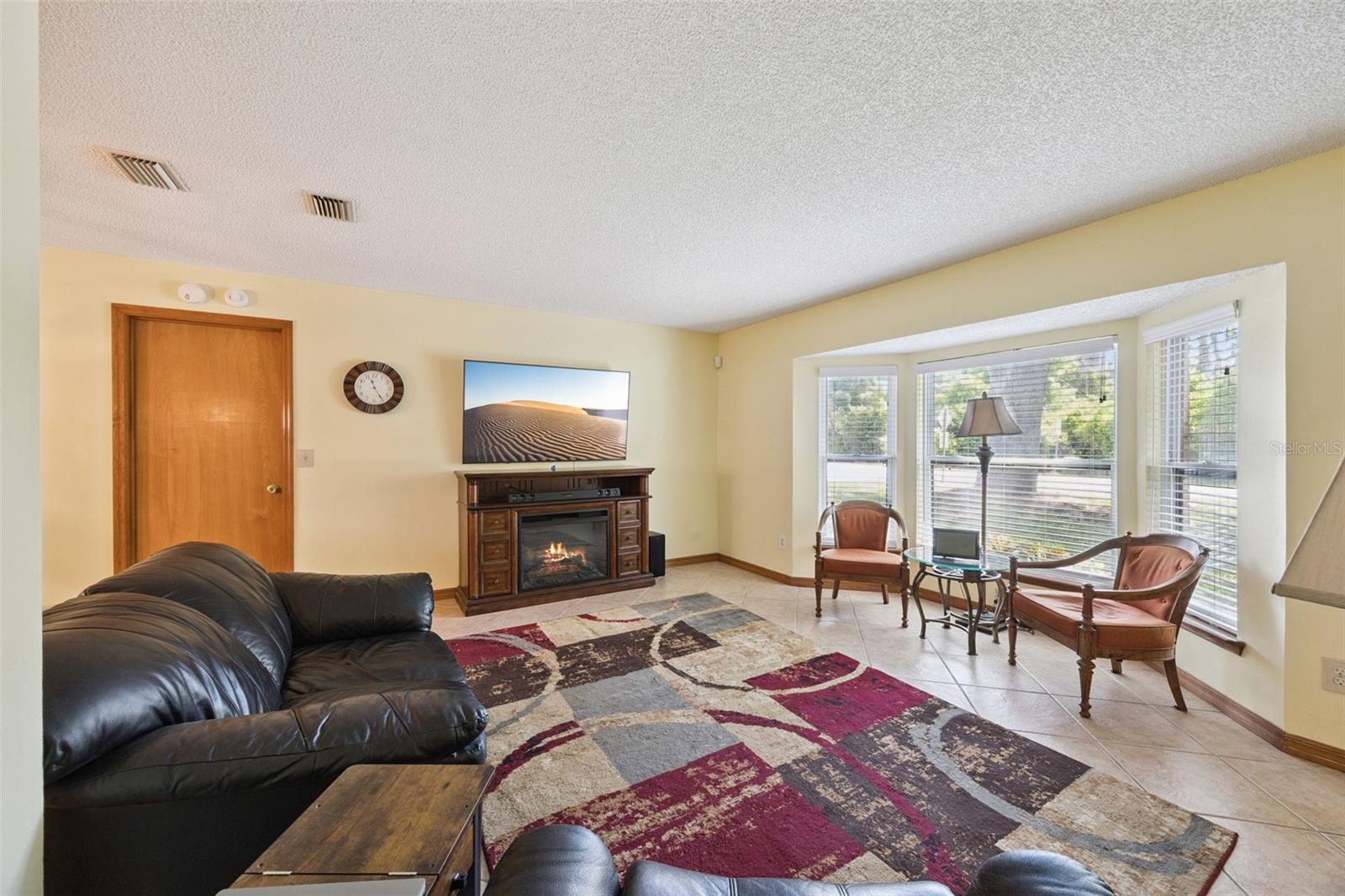 706 E LACY CIR, DELTONA, FL, 32725
