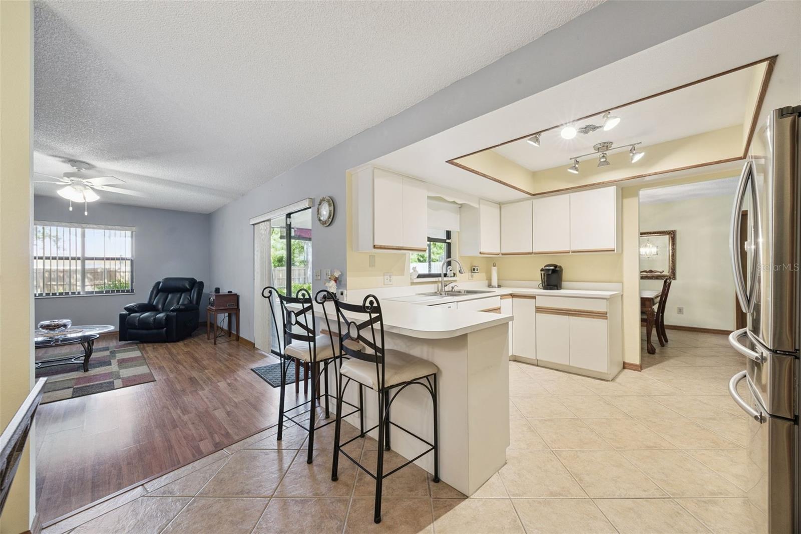 706 E LACY CIR, DELTONA, FL, 32725