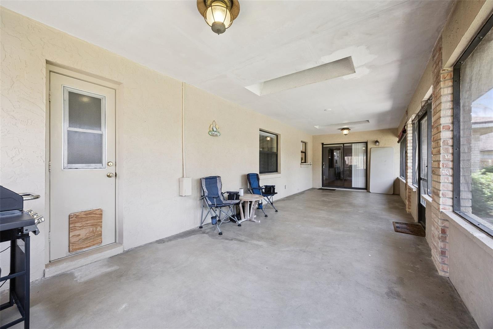 706 E LACY CIR, DELTONA, FL, 32725
