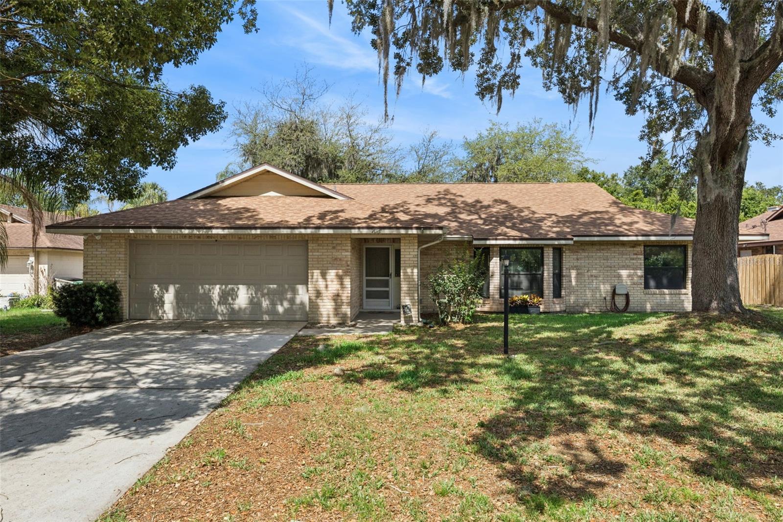 706 E LACY CIR, DELTONA, FL, 32725
