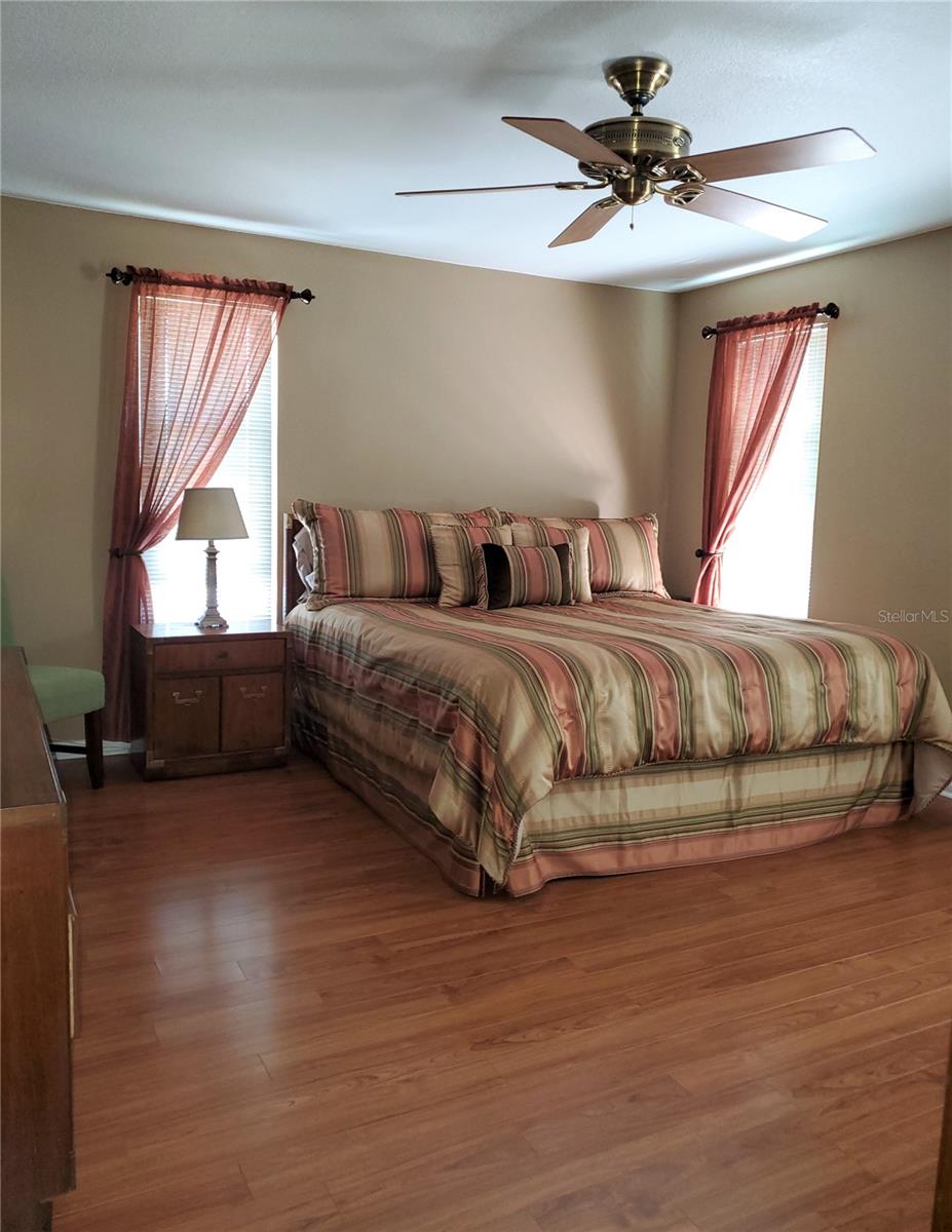 4029 BELL GRANDE DR, VALRICO, FL, 33596