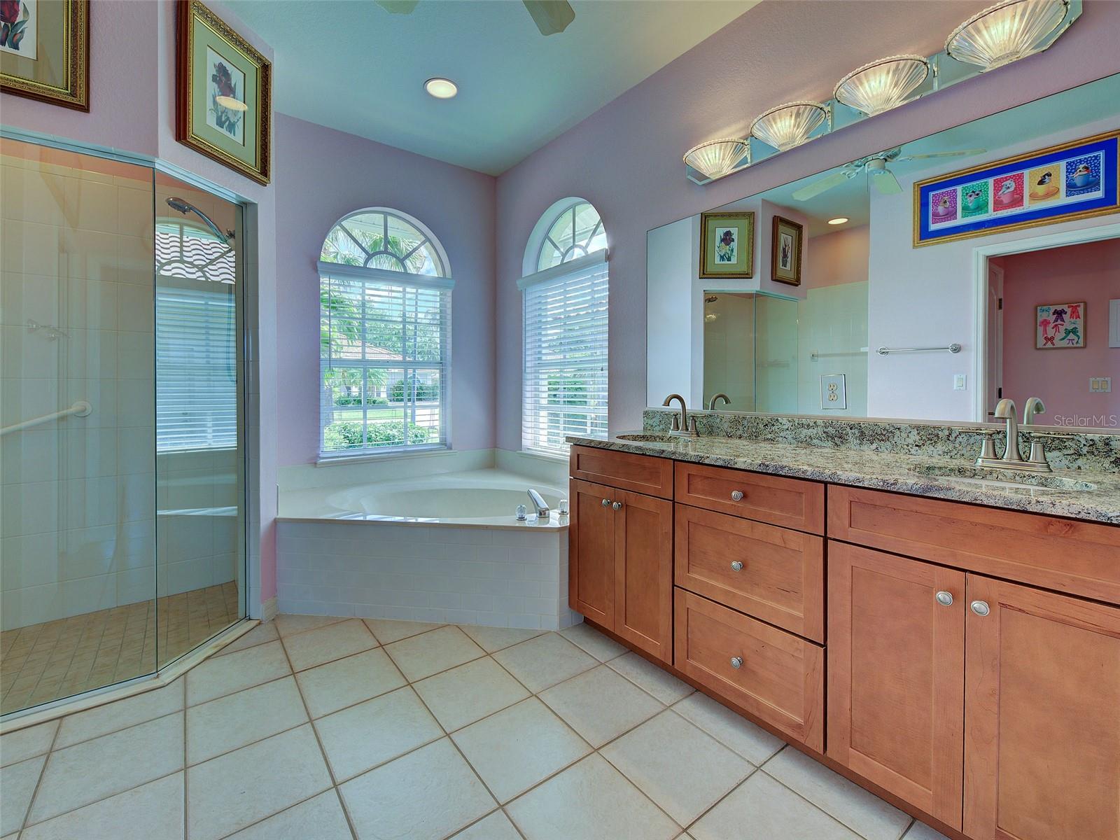 115 GRAND OAK CIR, VENICE, FL, 34292