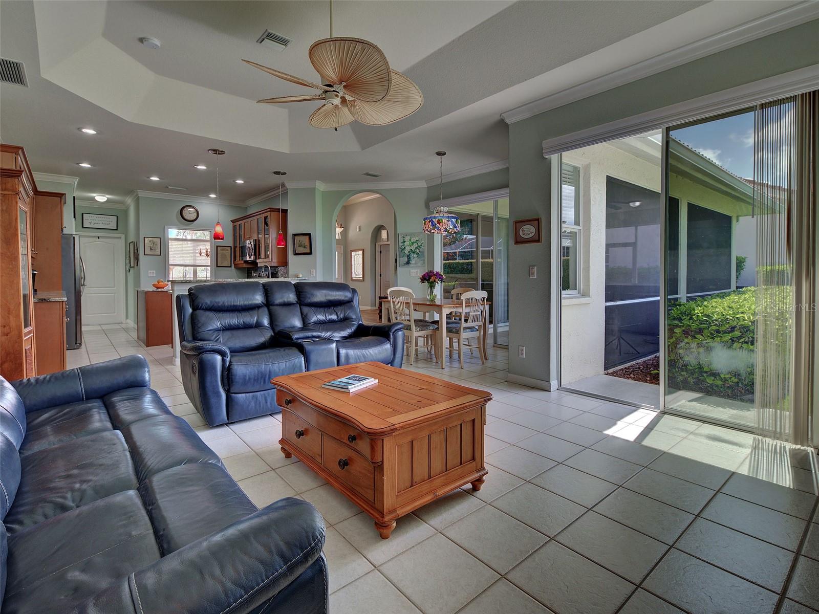 115 GRAND OAK CIR, VENICE, FL, 34292