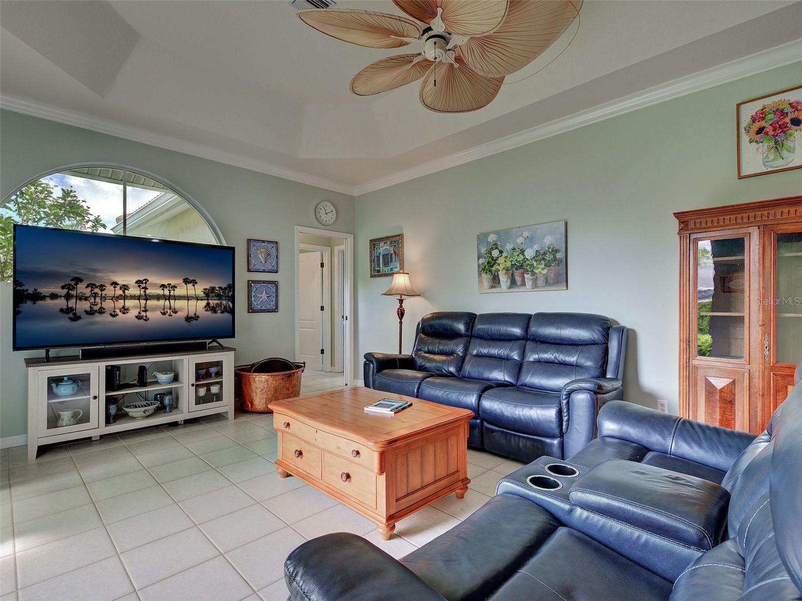 115 GRAND OAK CIR, VENICE, FL, 34292