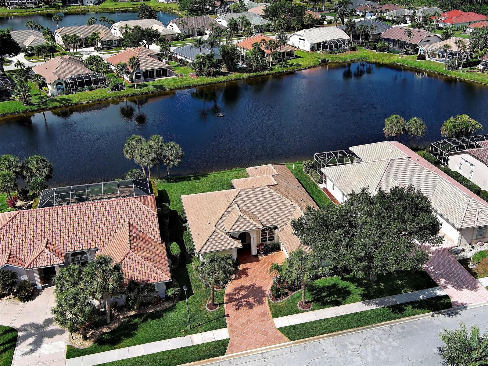 115 GRAND OAK CIR, VENICE, FL, 34292