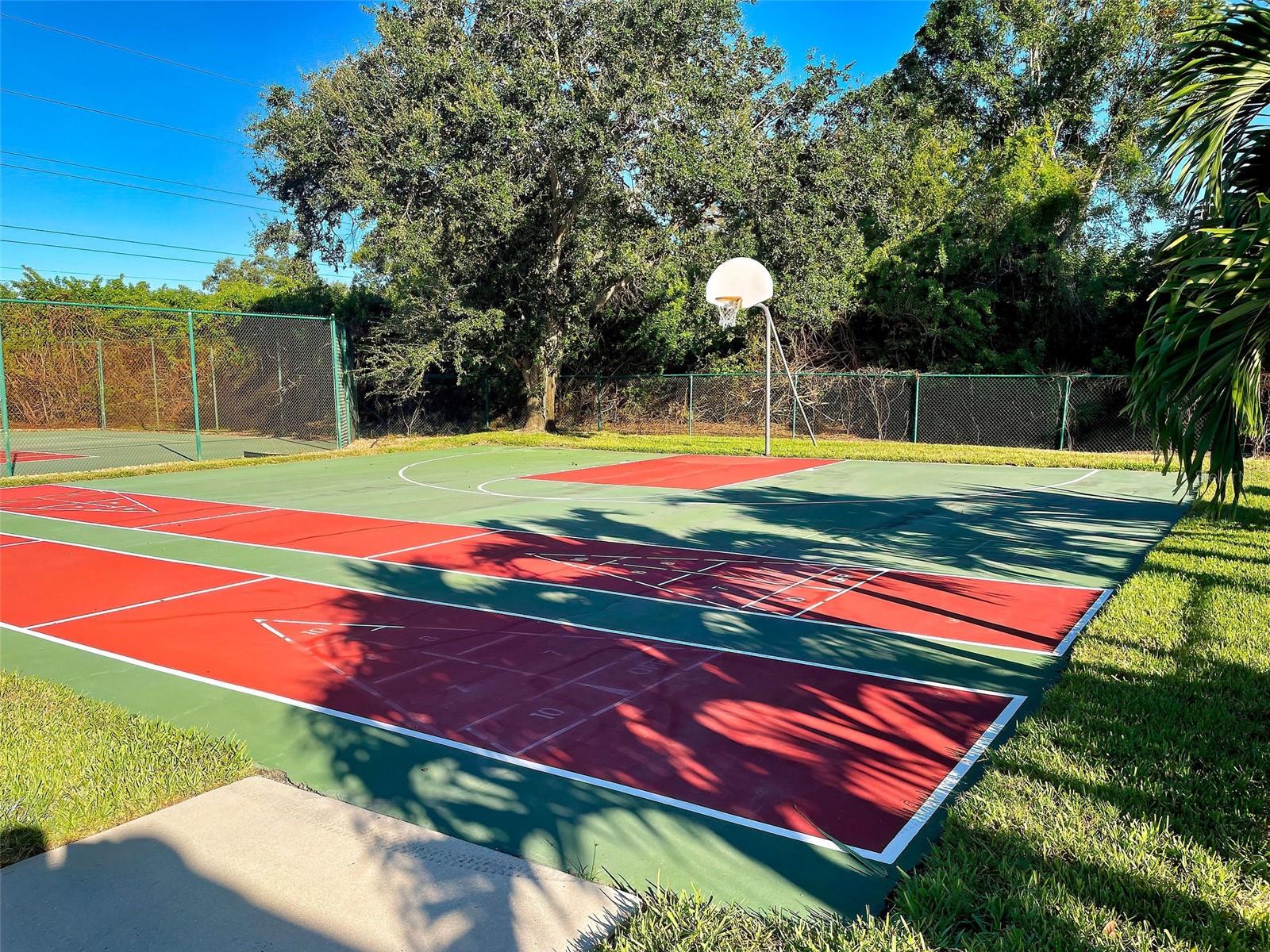 115 GRAND OAK CIR, VENICE, FL, 34292
