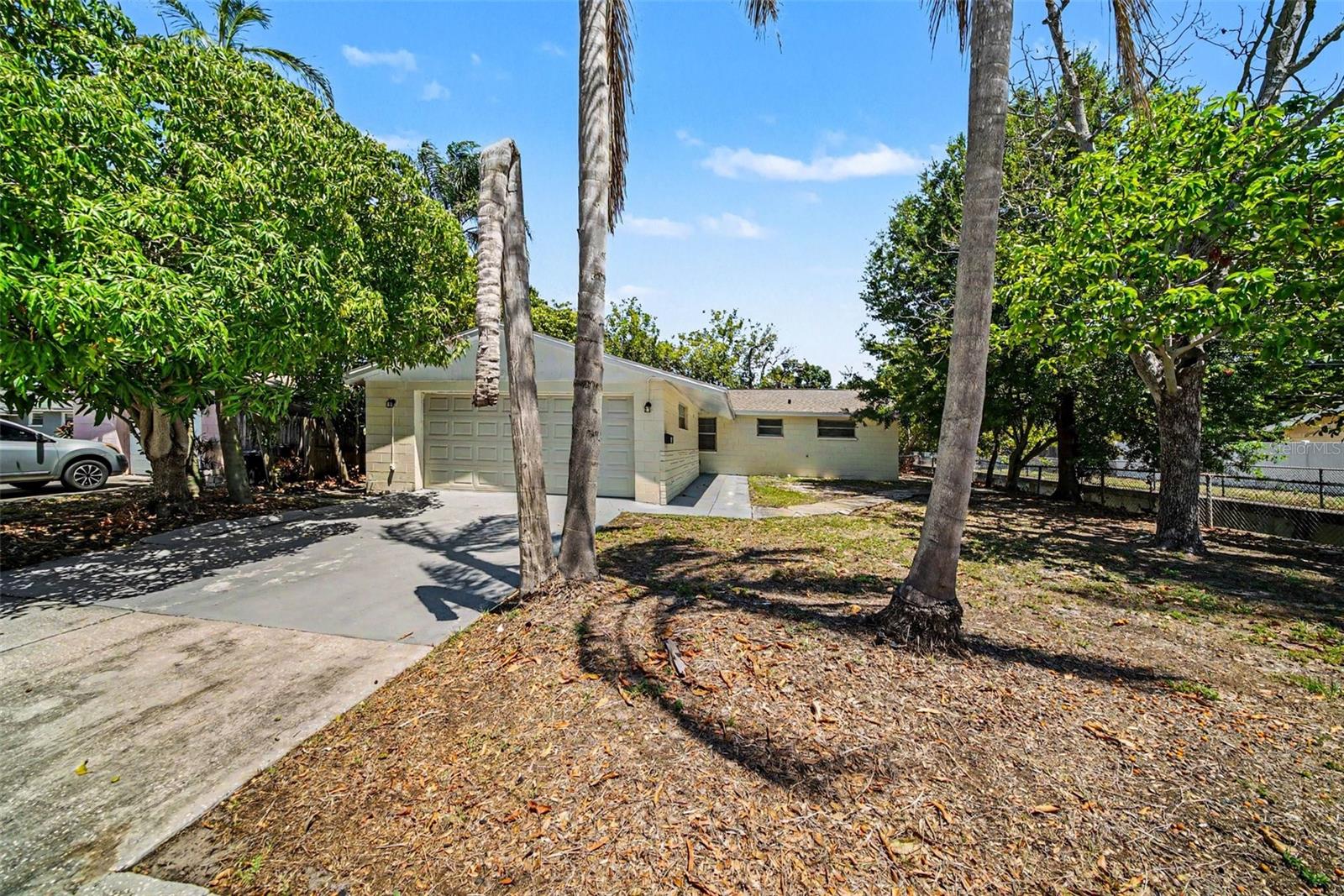 5301 82ND AVE N, PINELLAS PARK, FL, 33781
