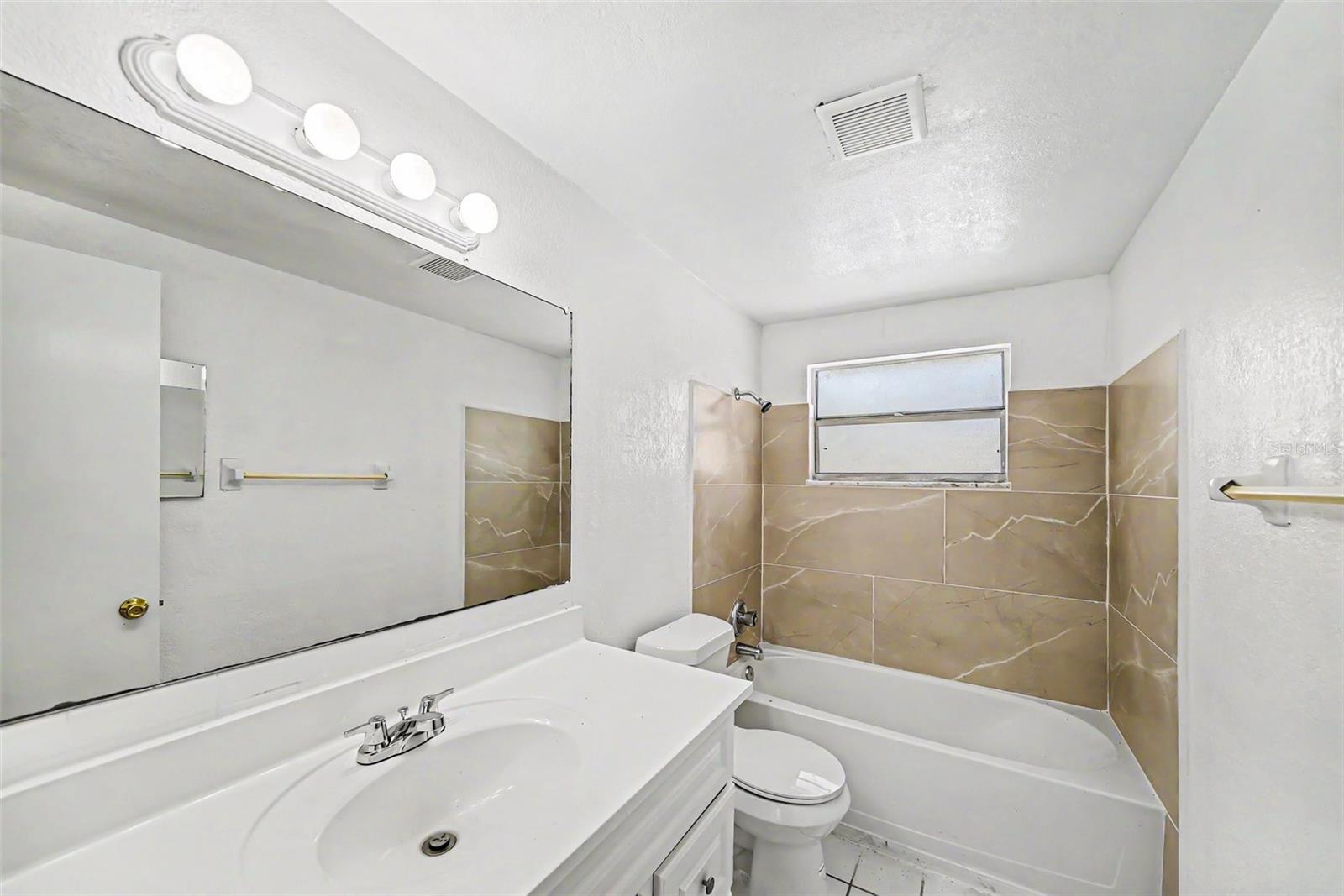 5301 82ND AVE N, PINELLAS PARK, FL, 33781