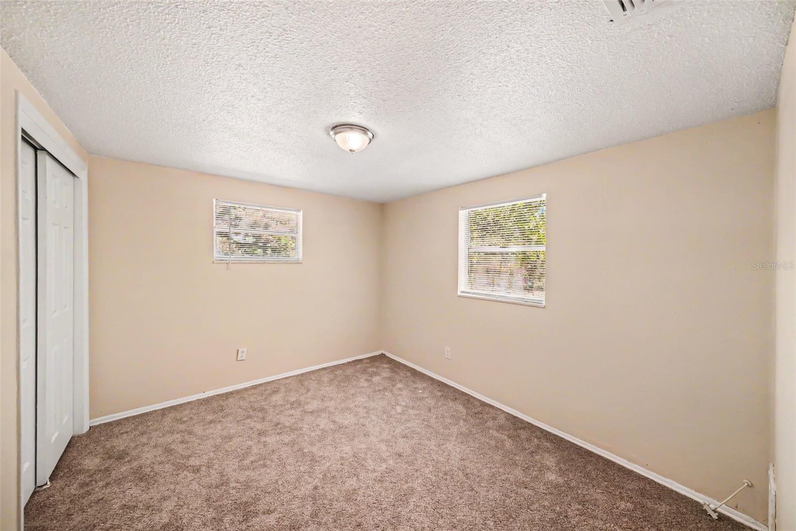 5301 82ND AVE N, PINELLAS PARK, FL, 33781
