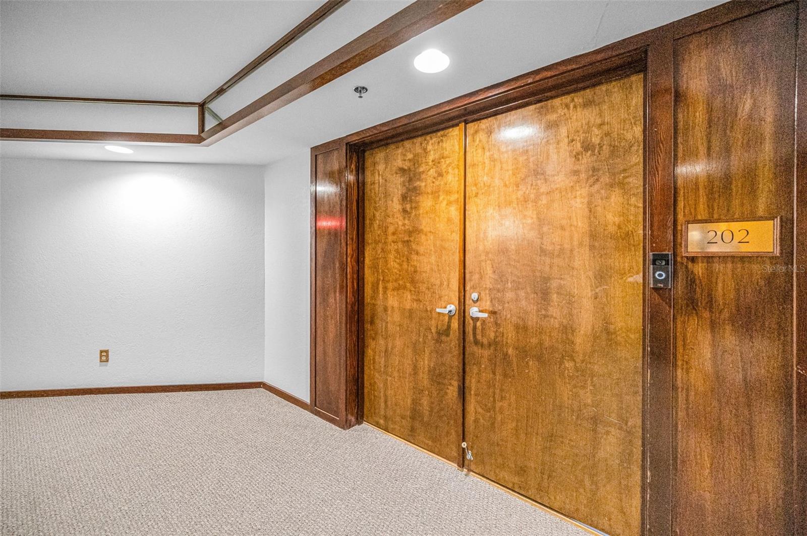 1660 GULF BLVD #202, CLEARWATER BEACH, FL, 33767