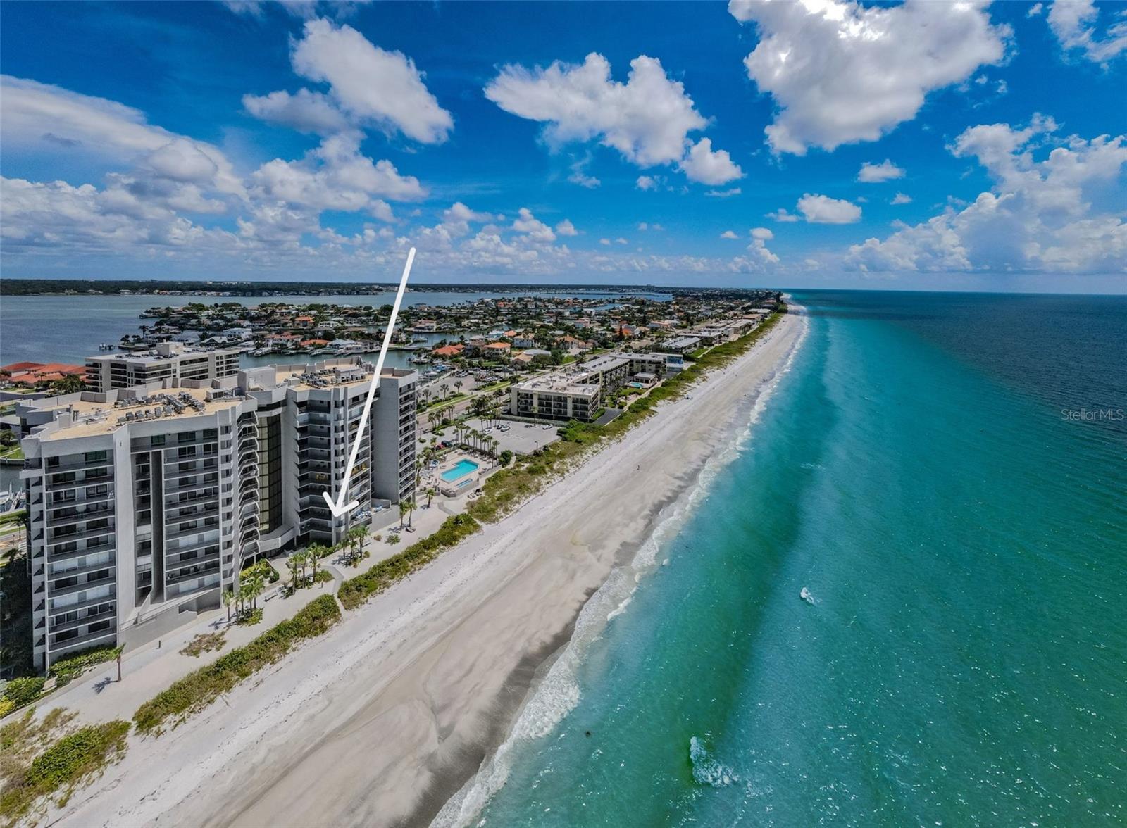 1660 GULF BLVD #202, CLEARWATER BEACH, FL, 33767