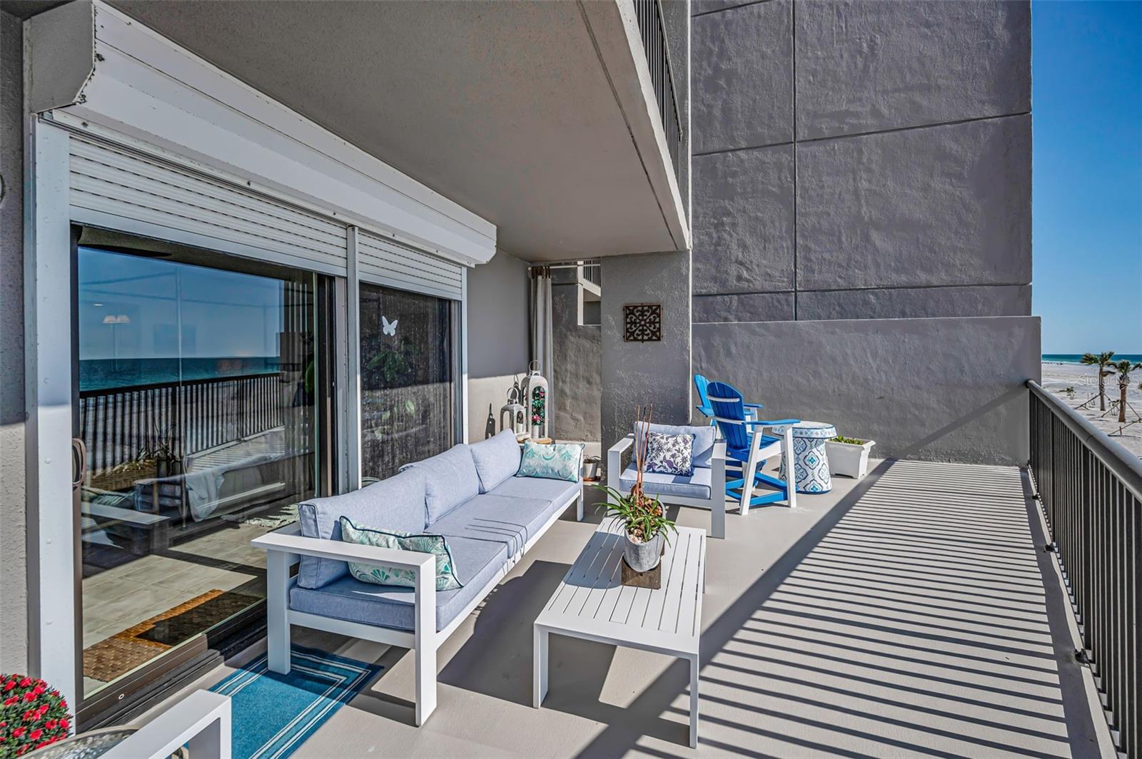 1660 GULF BLVD #202, CLEARWATER BEACH, FL, 33767