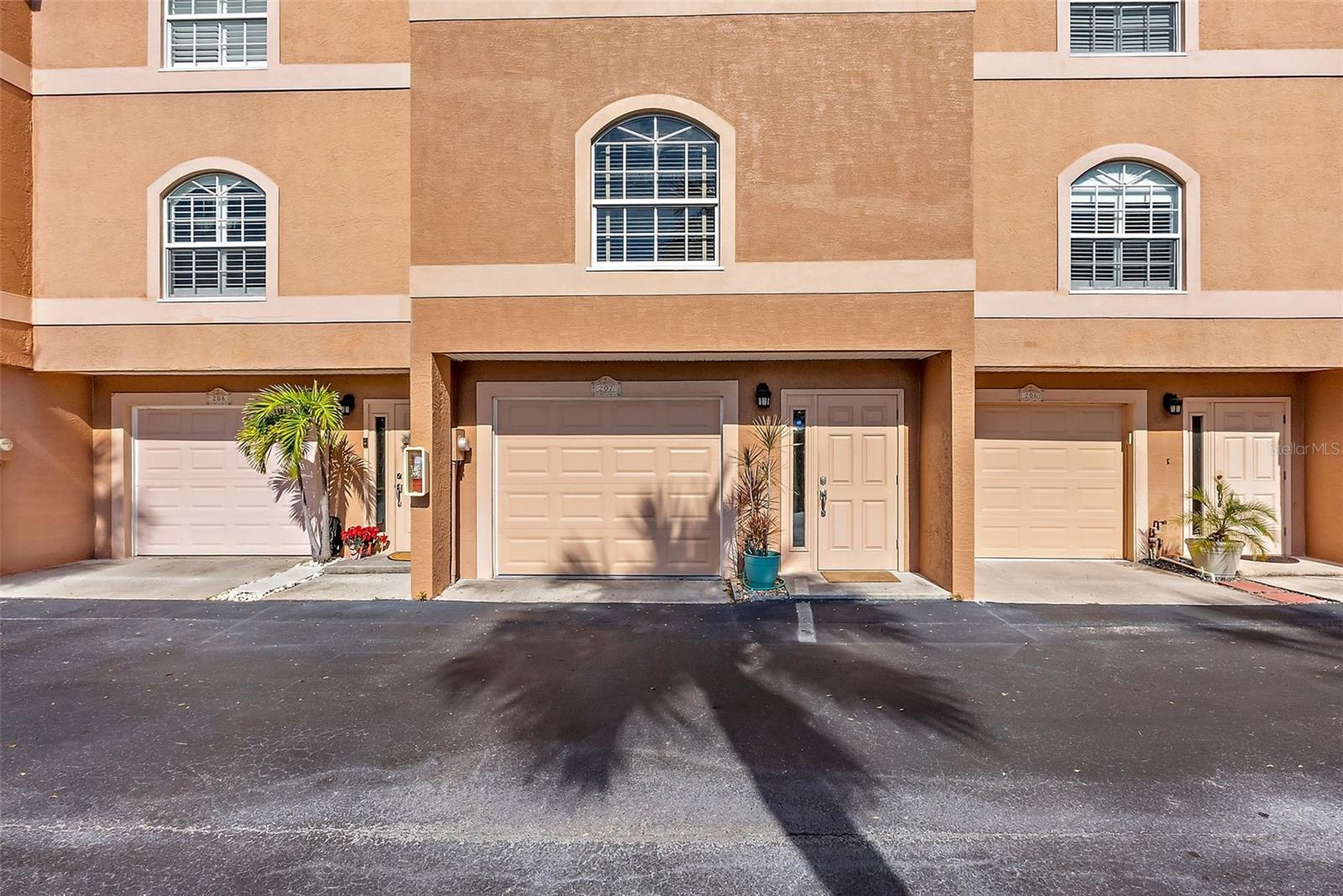 637 PINELLAS BAYWAY S #207, TIERRA VERDE, FL, 33715