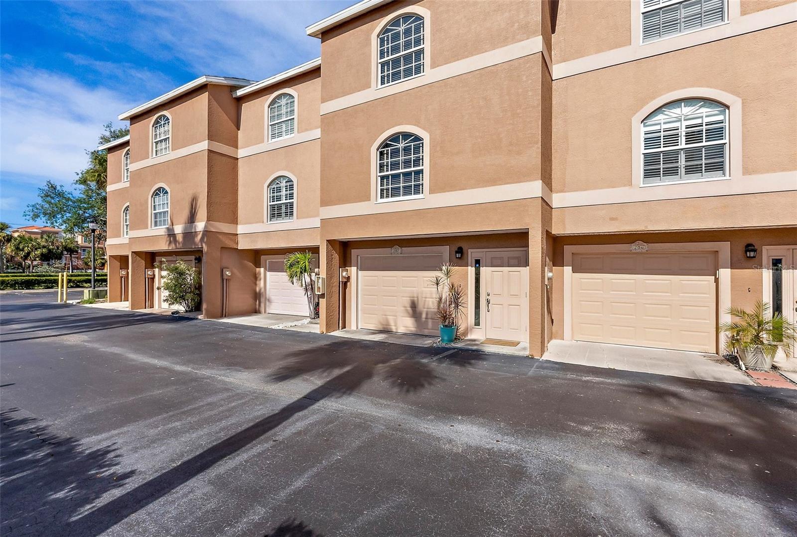 637 PINELLAS BAYWAY S #207, TIERRA VERDE, FL, 33715