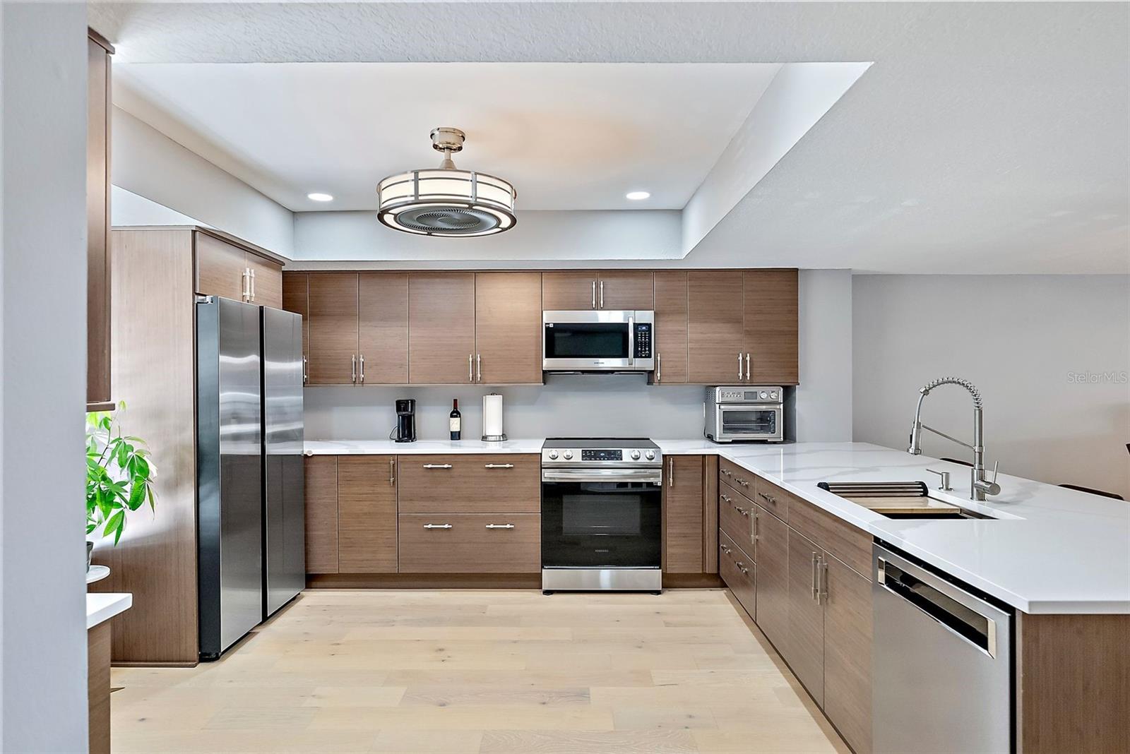 637 PINELLAS BAYWAY S #207, TIERRA VERDE, FL, 33715