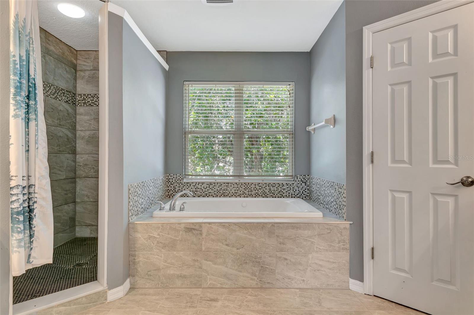 3010 42ND AVE E, BRADENTON, FL, 34208
