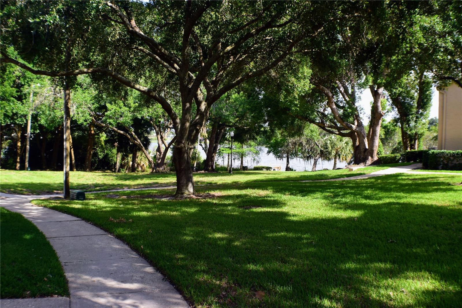 814 PARK LAKE CIR #8, MAITLAND, FL, 32751