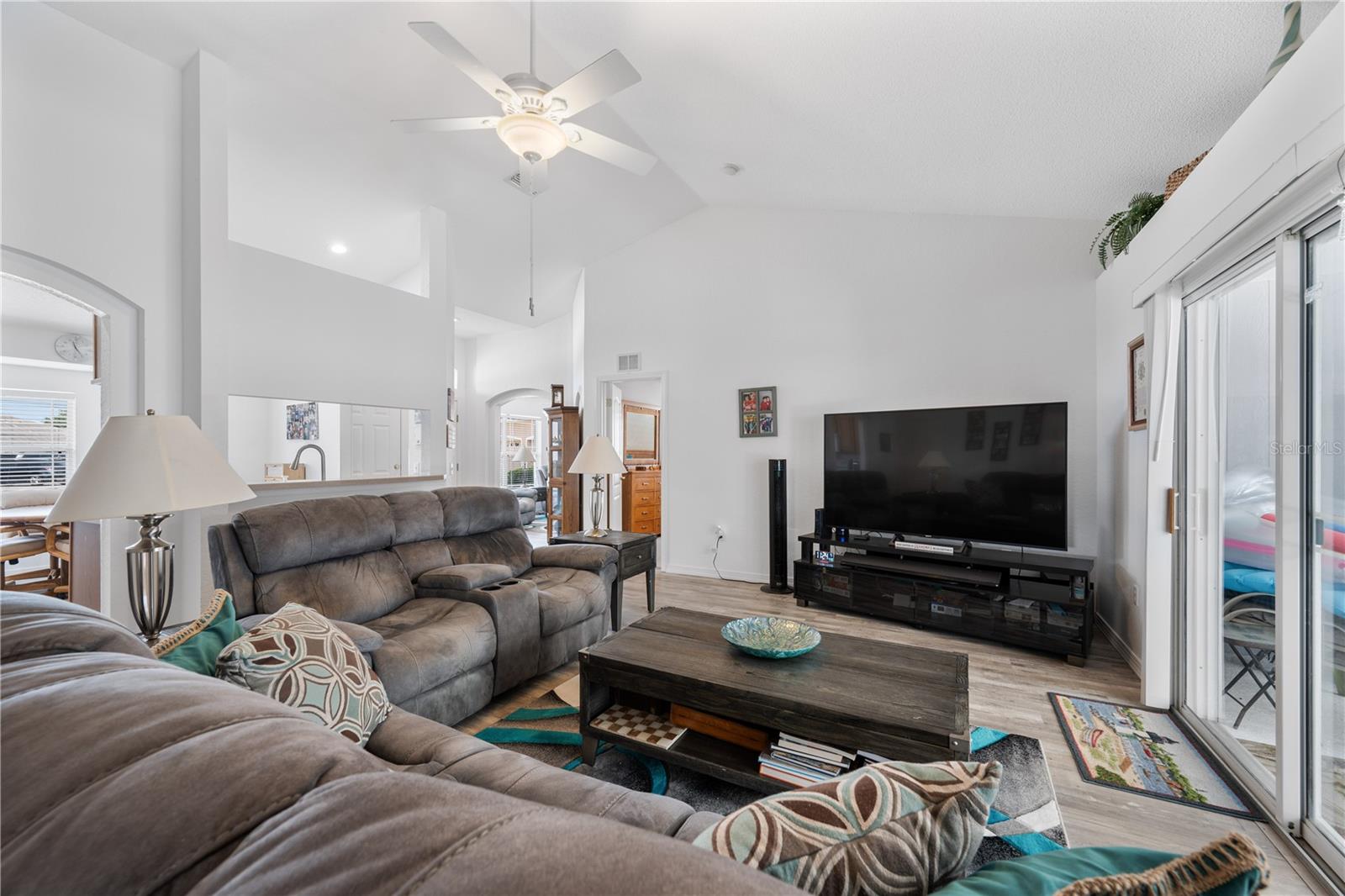 217 OAK CROSSING BLVD, AUBURNDALE, FL, 33823