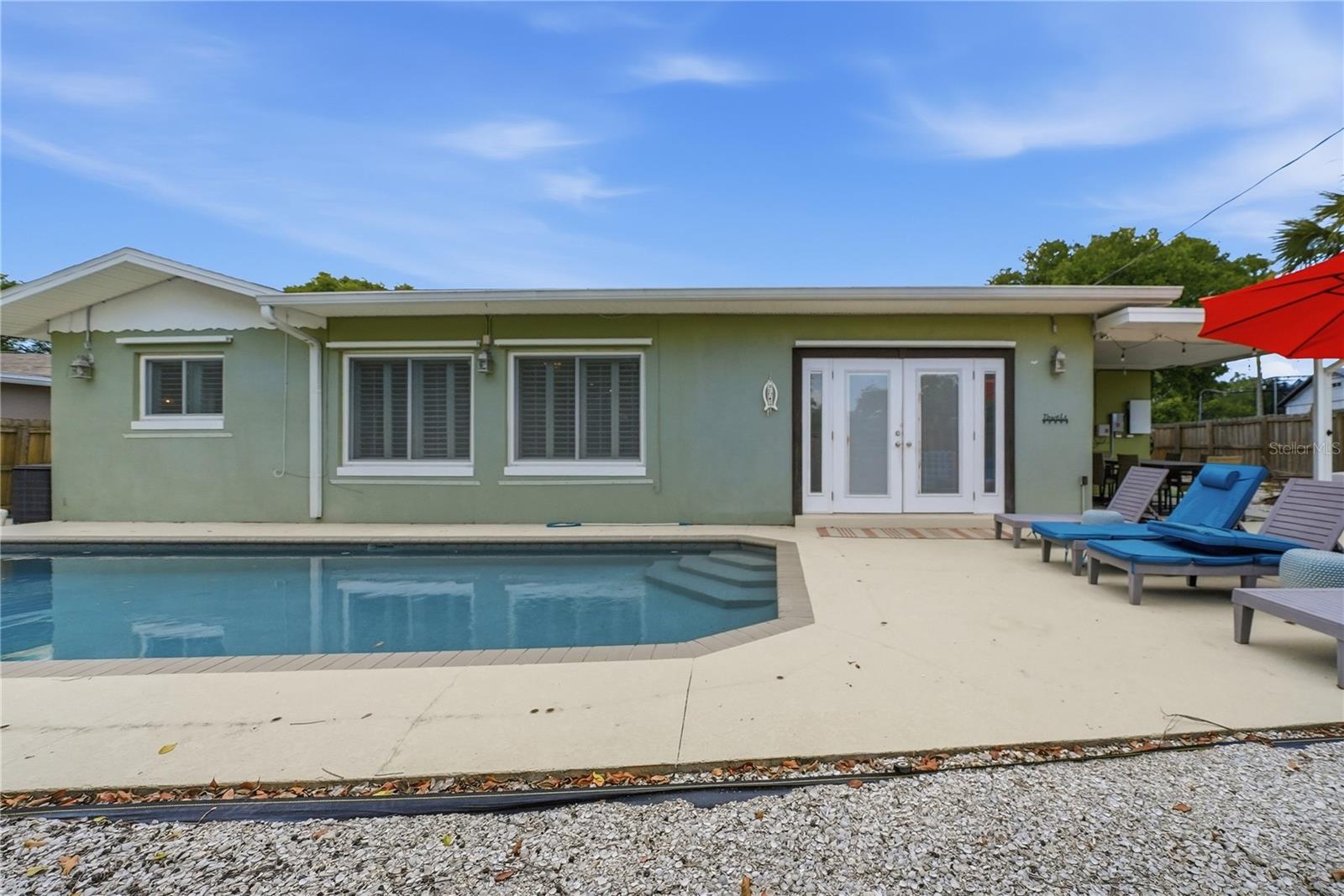 955 INDIAN ROCKS RD S, LARGO, FL, 33770