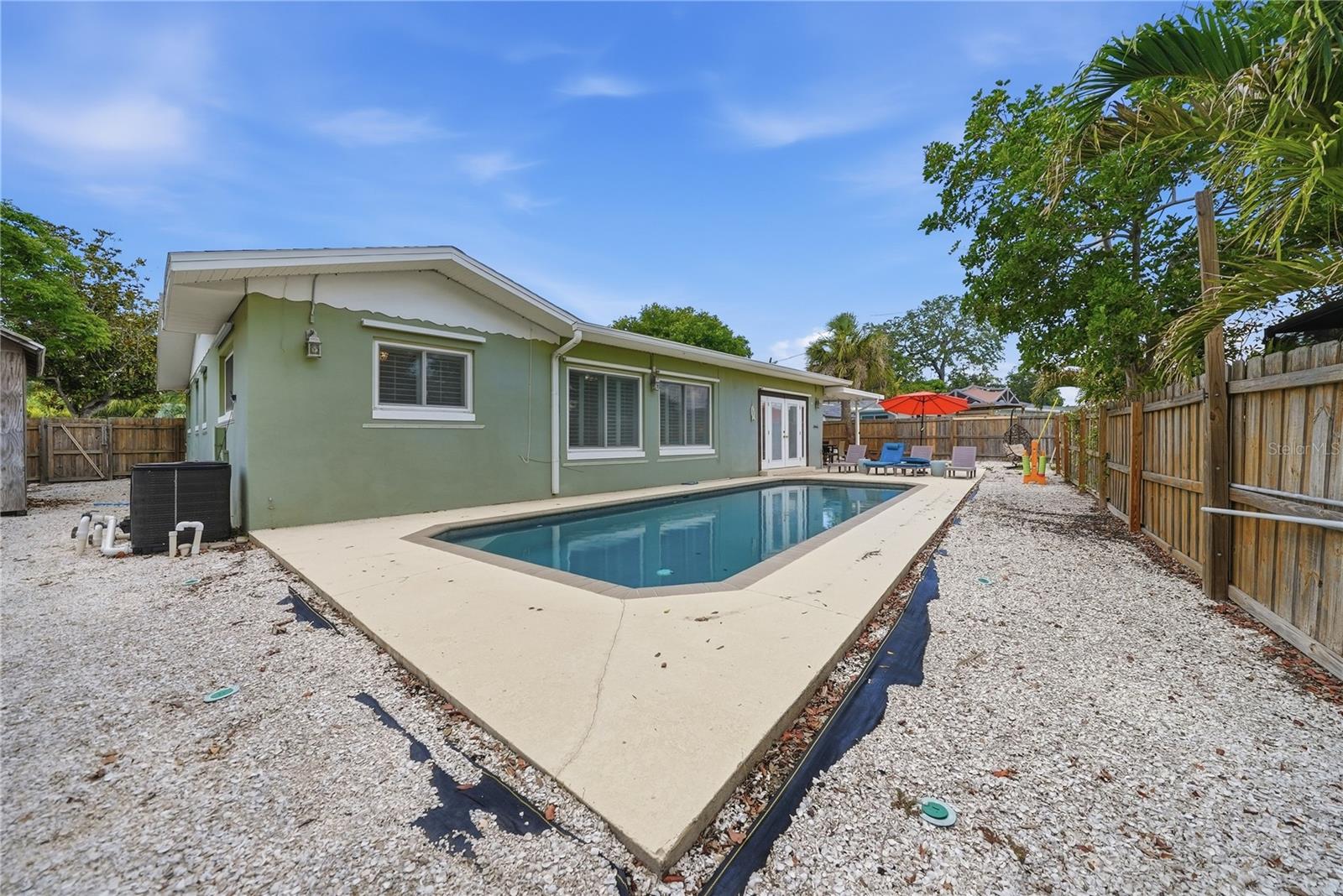 955 INDIAN ROCKS RD S, LARGO, FL, 33770