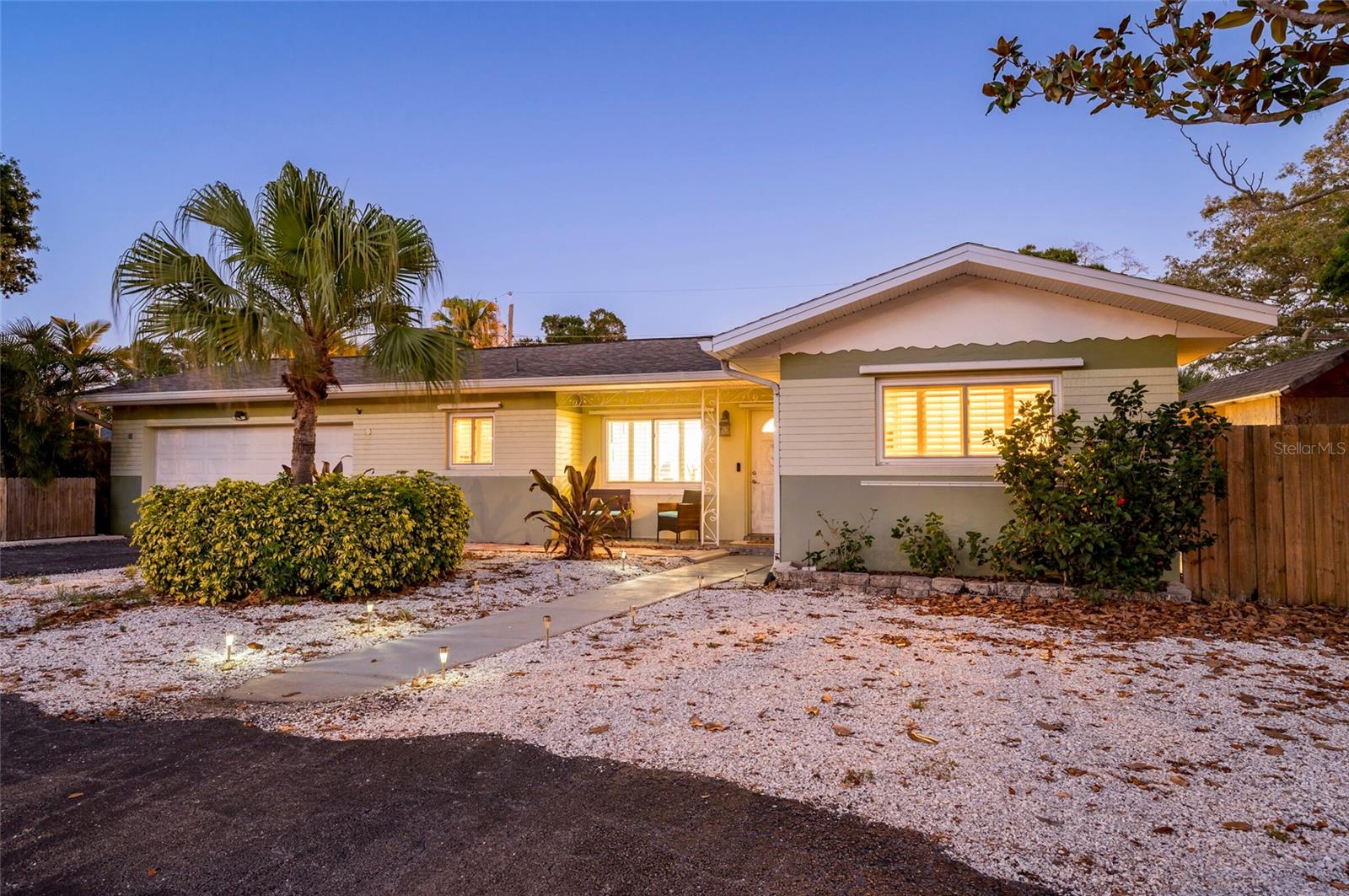 955 INDIAN ROCKS RD S, LARGO, FL, 33770