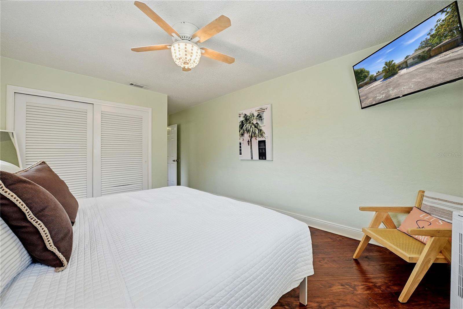 955 INDIAN ROCKS RD S, LARGO, FL, 33770