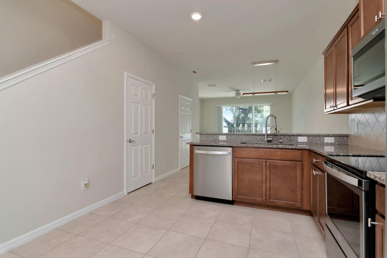 5368 SYLVESTER LOOP, TAMPA, FL, 33610