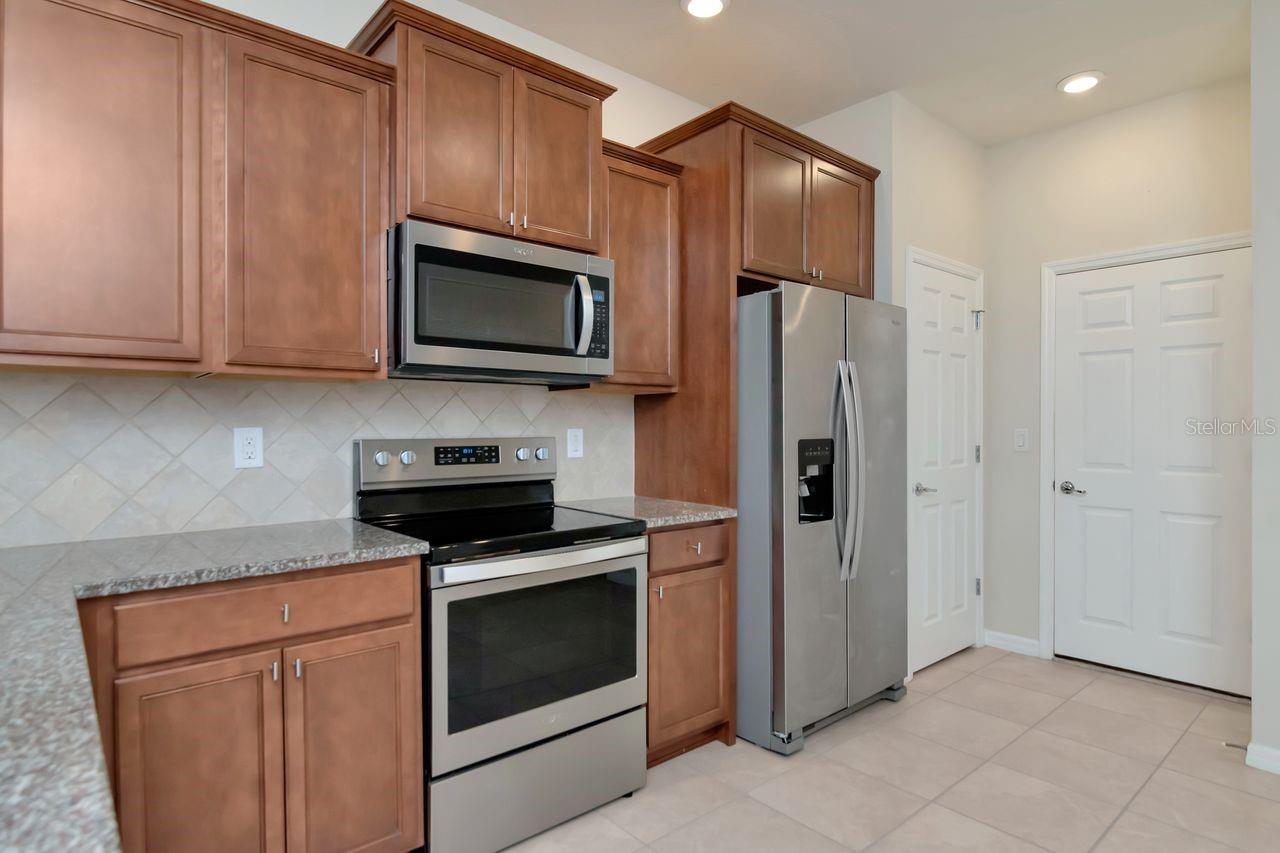 5368 SYLVESTER LOOP, TAMPA, FL, 33610
